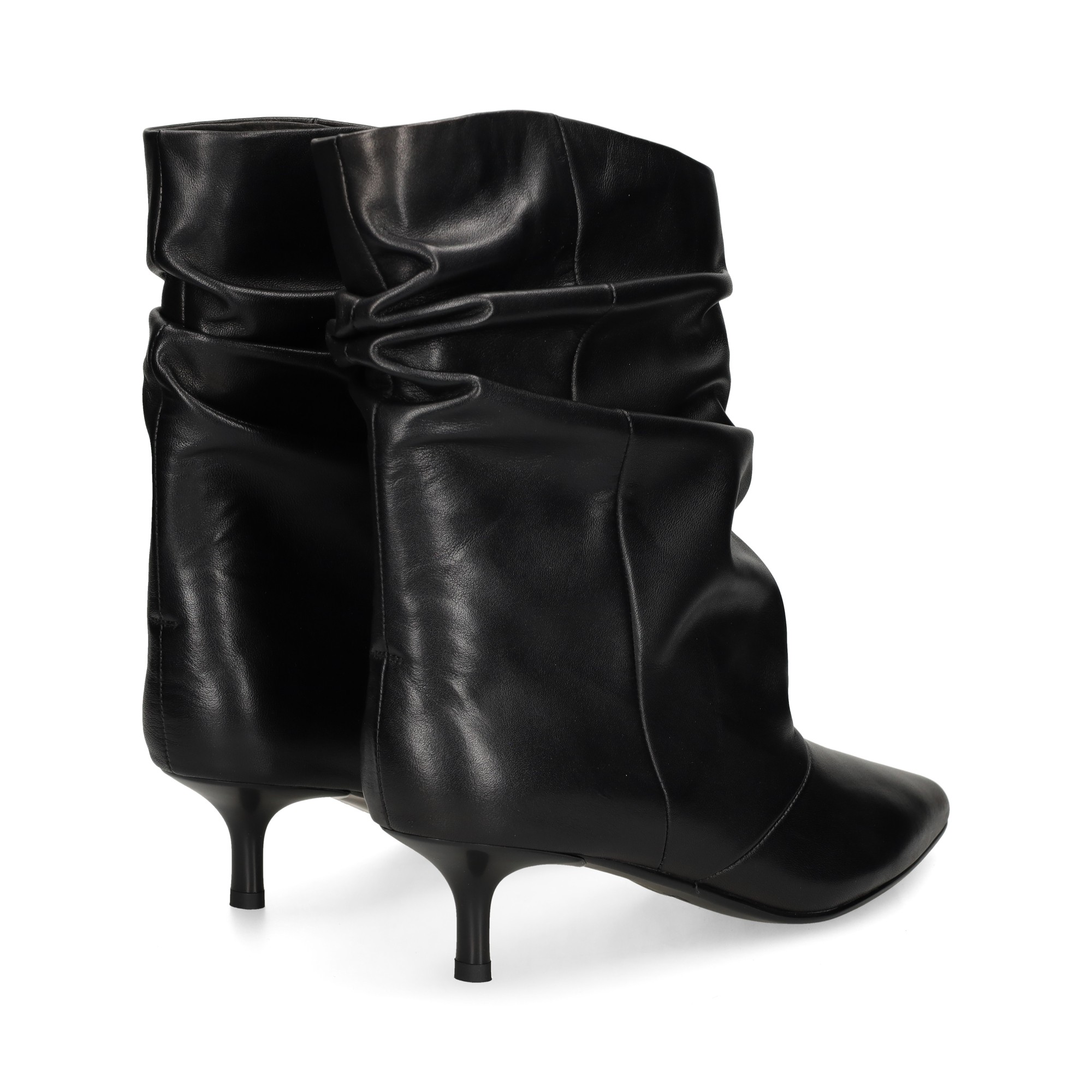 botin-arrugas-piel-negro