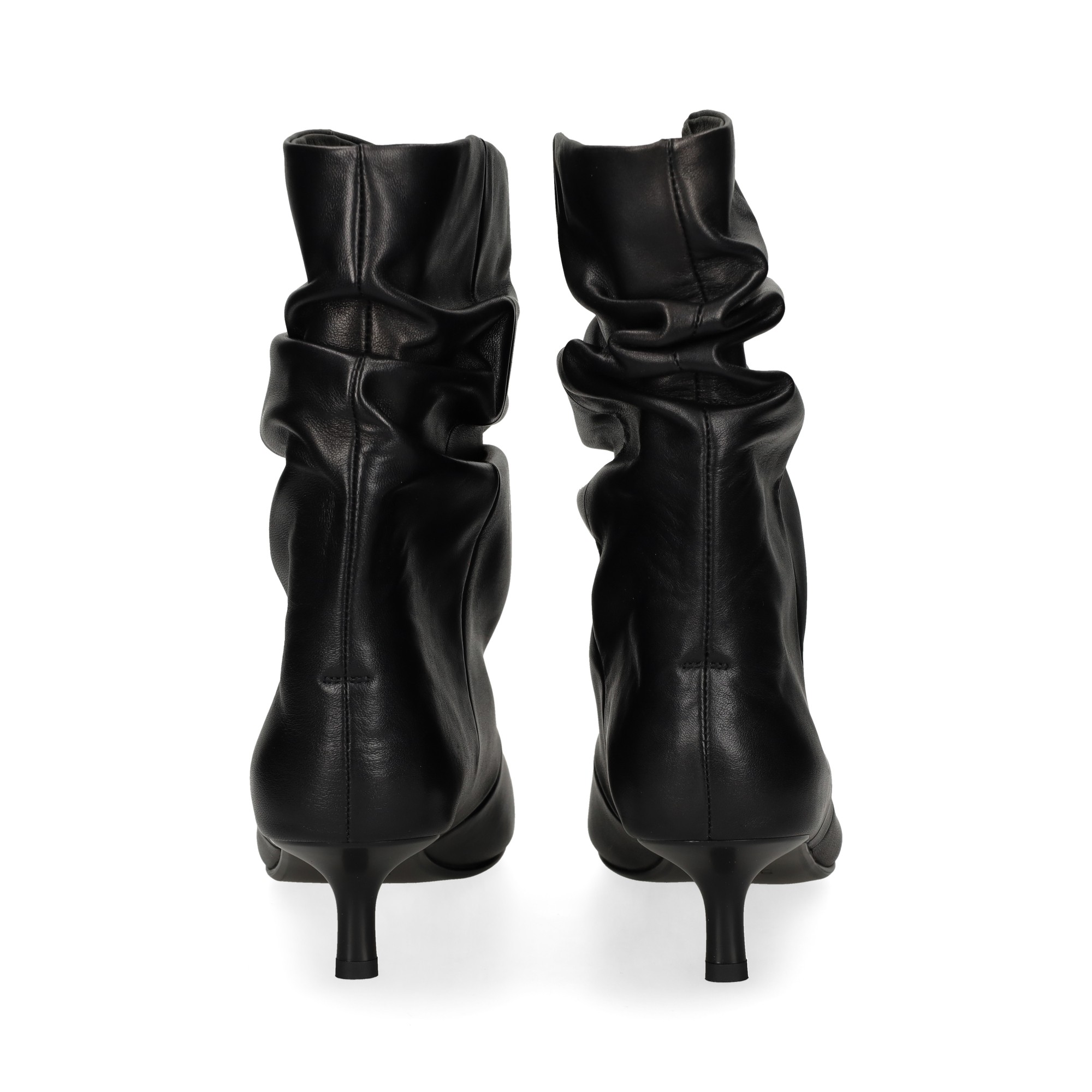 botin-arrugas-piel-negro