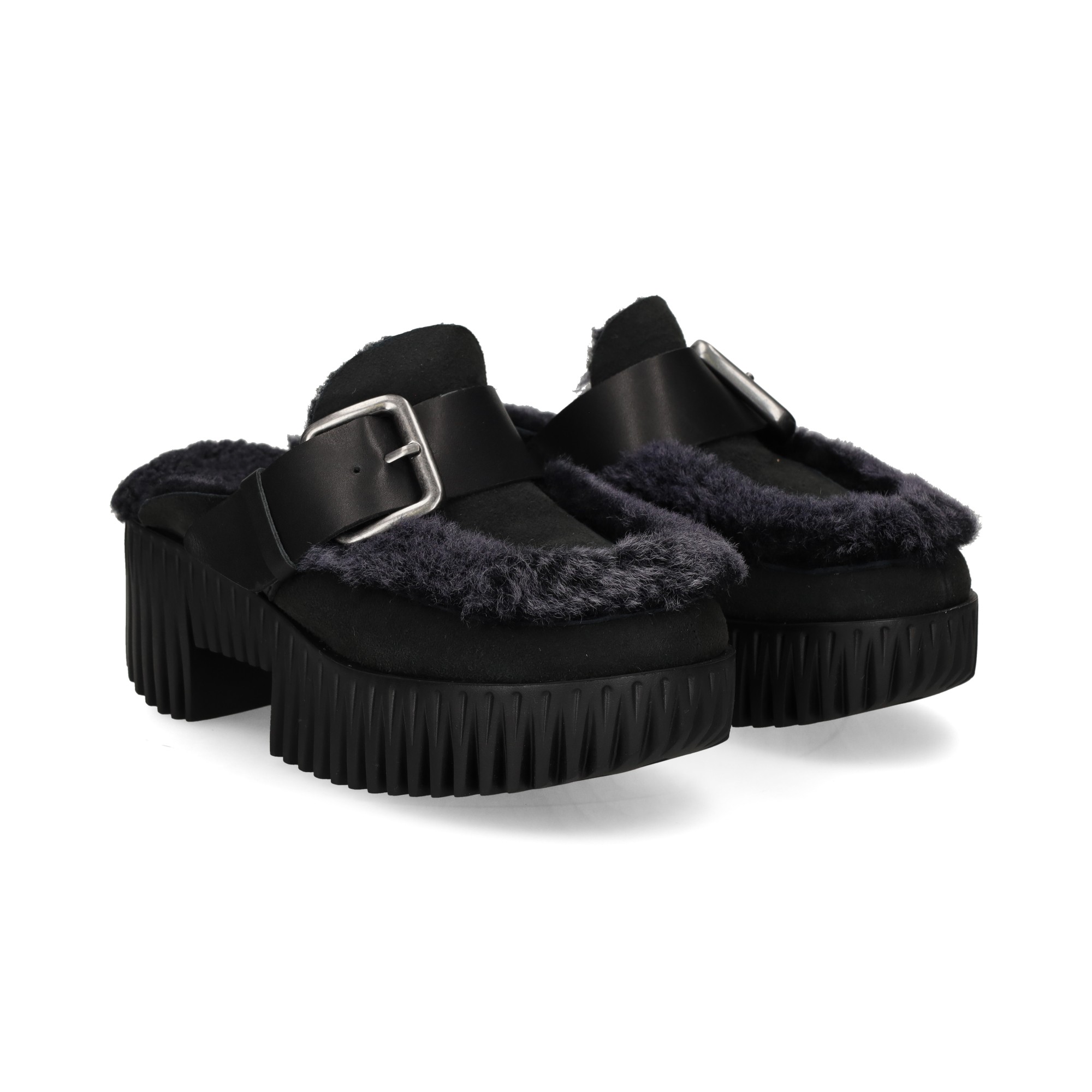 zueco-pelo-plat-negro