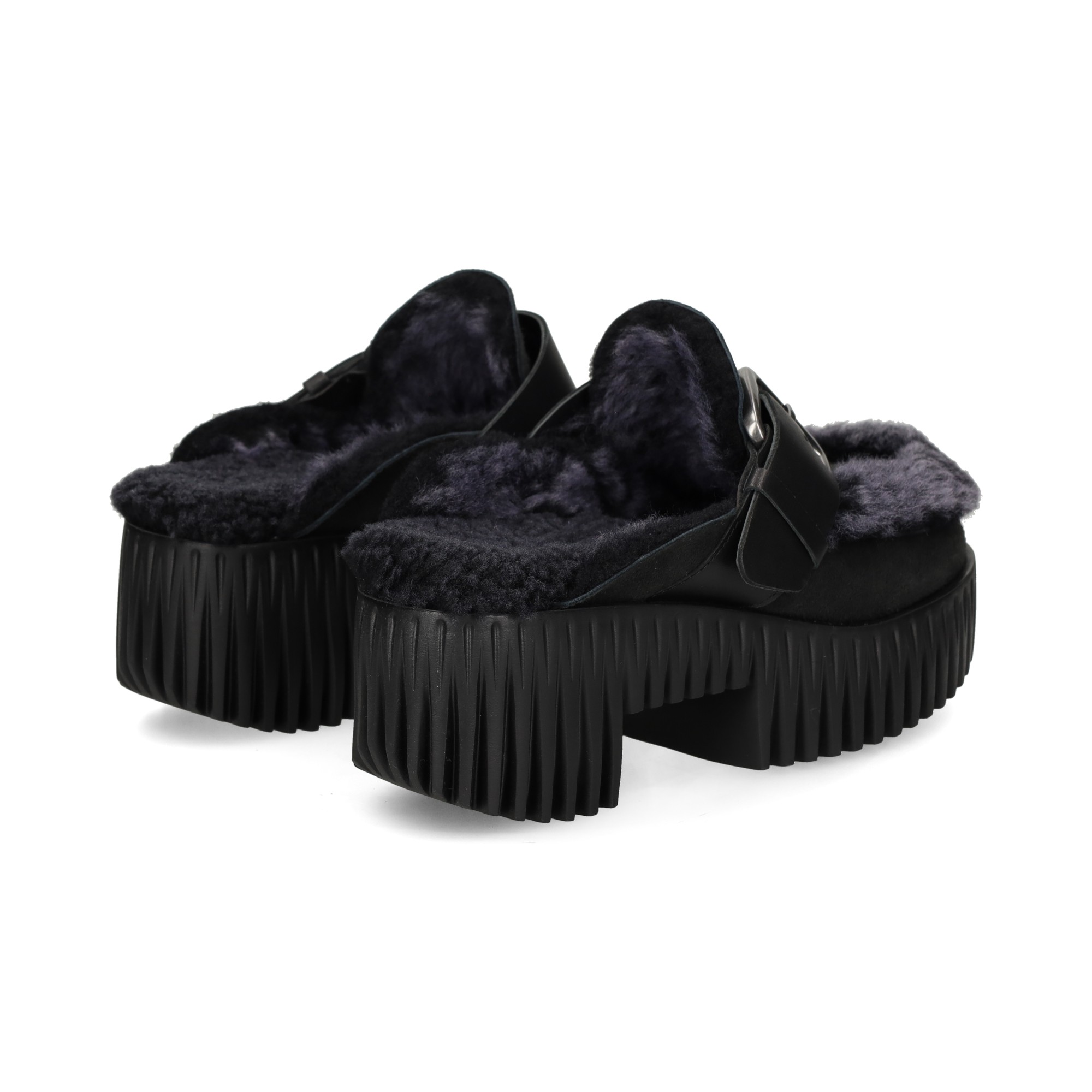 zueco-pelo-plat-negro
