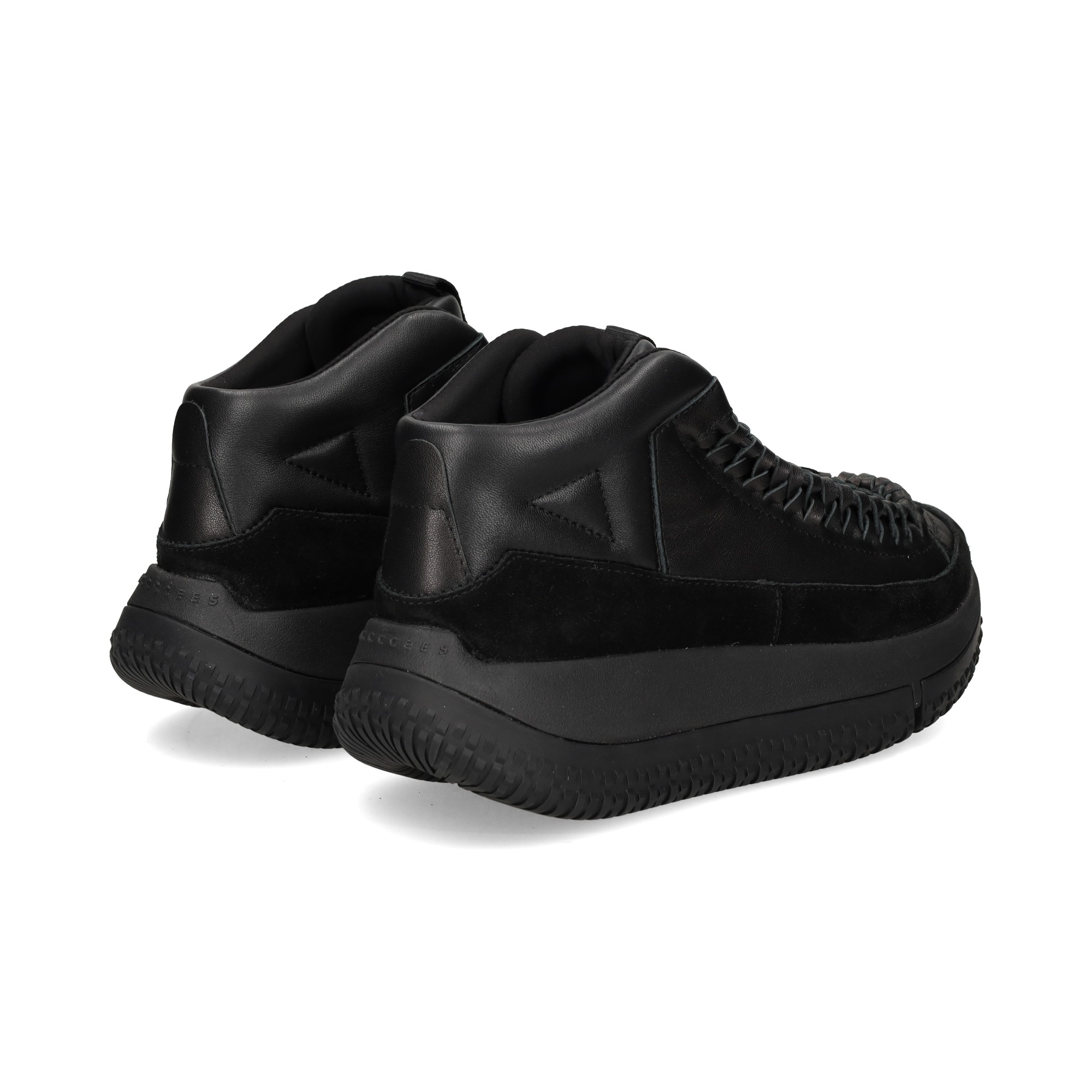 botin-plataforma-piel-negro