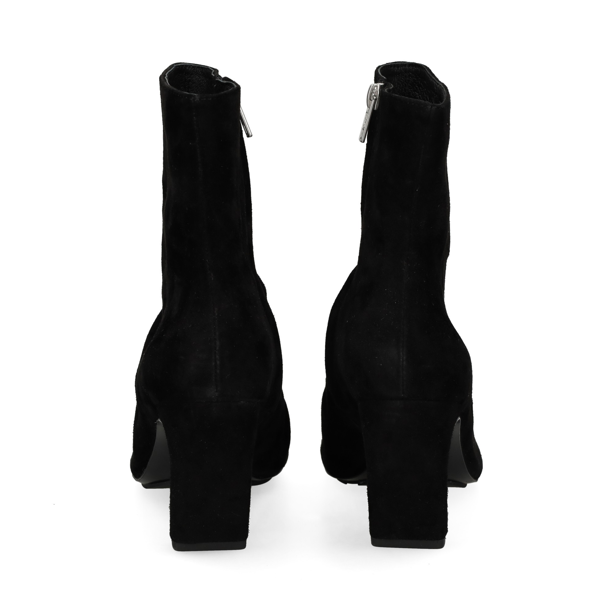 botin-tacon-ante-negro