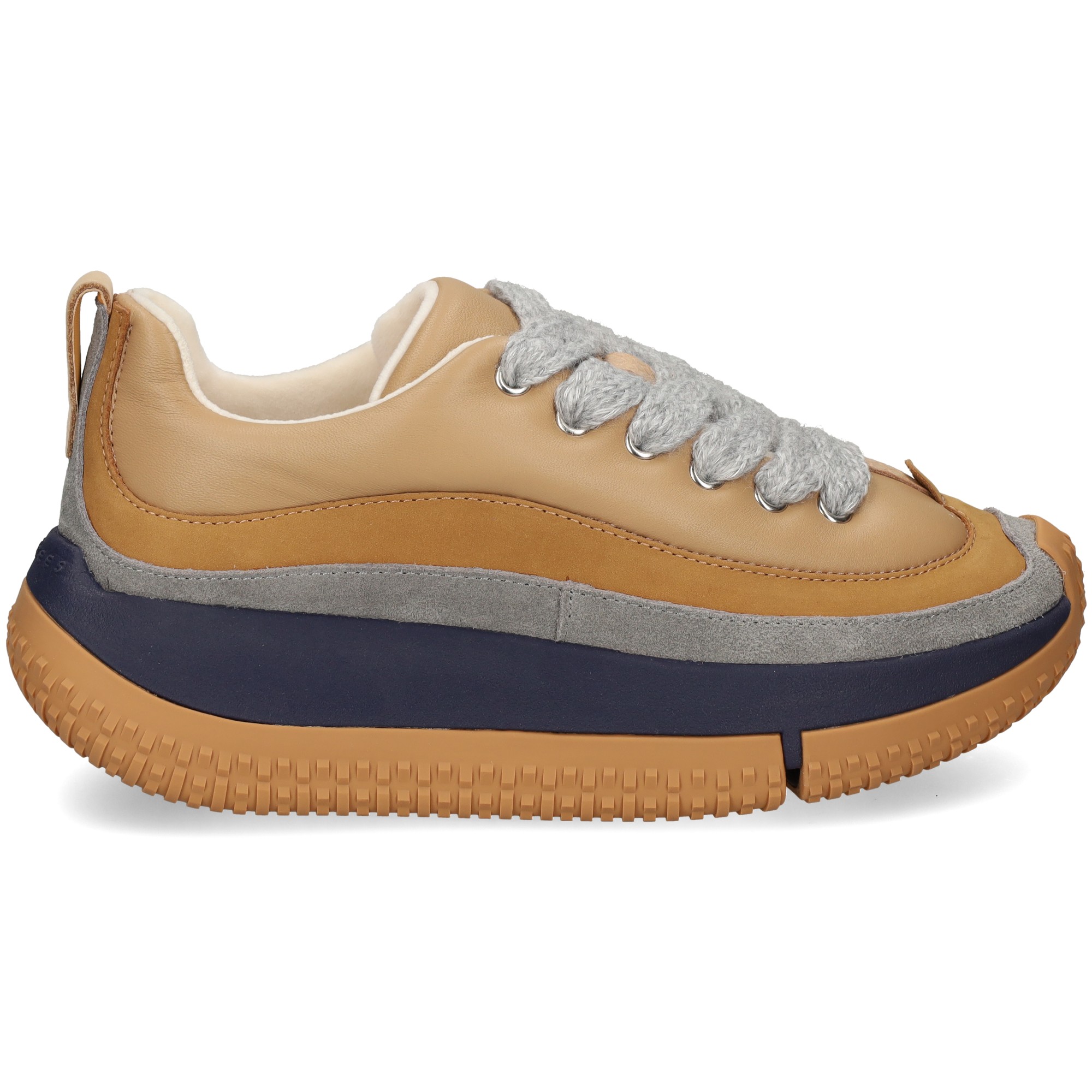 deportivo-plataforma-piel-taupe