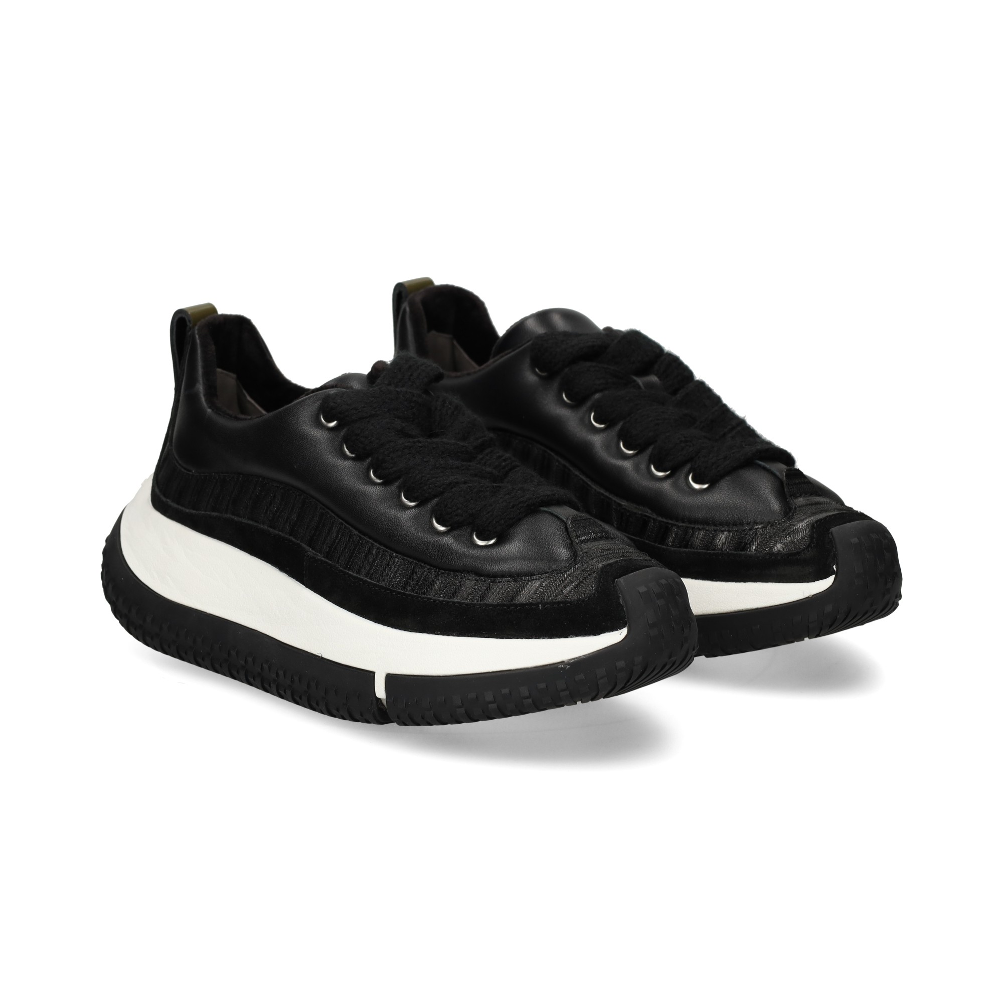 deportivo-pelo-piel-negro