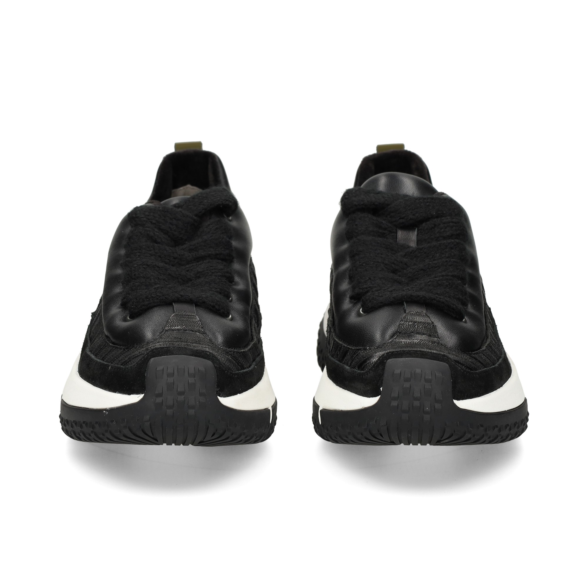 deportivo-pelo-piel-negro