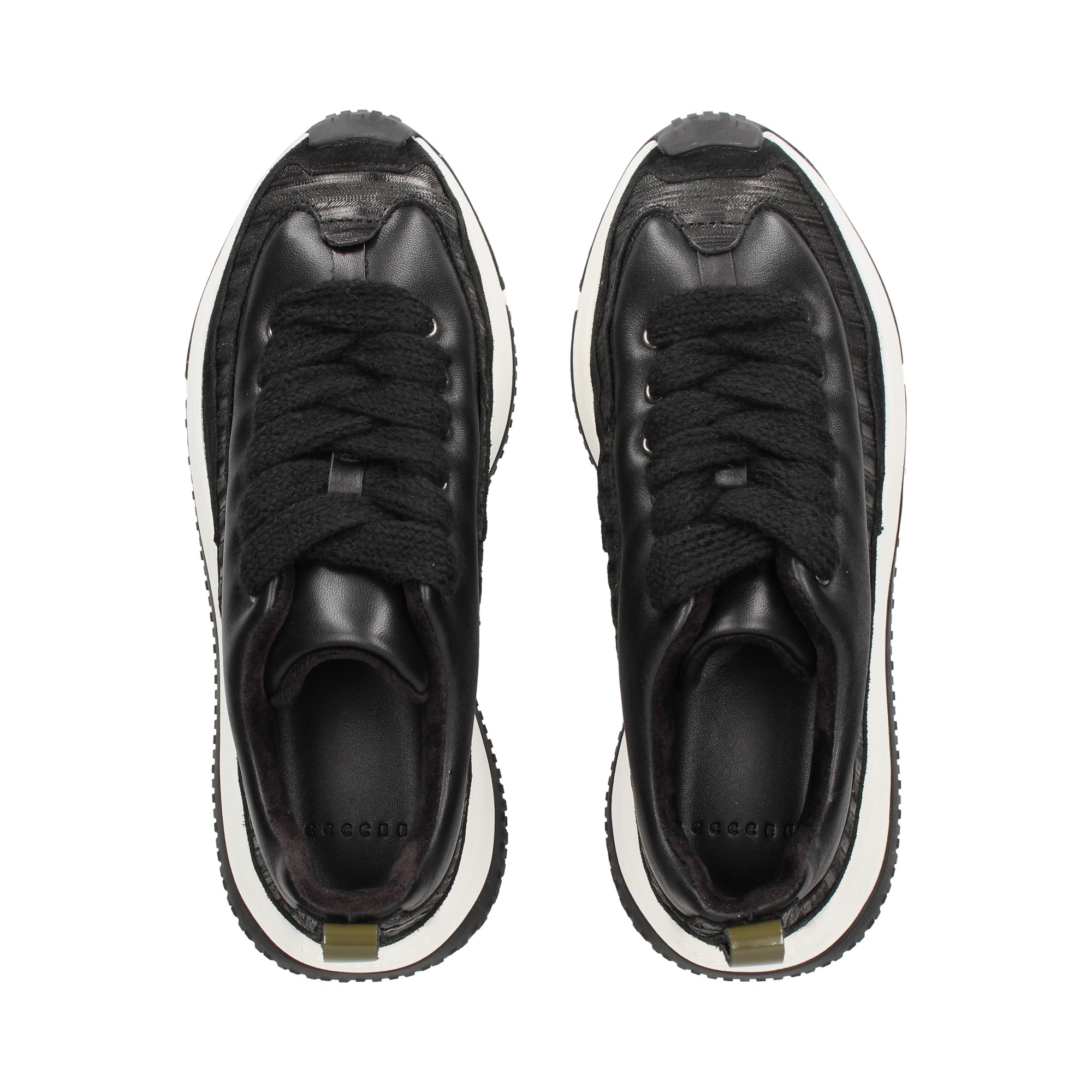 deportivo-pelo-piel-negro