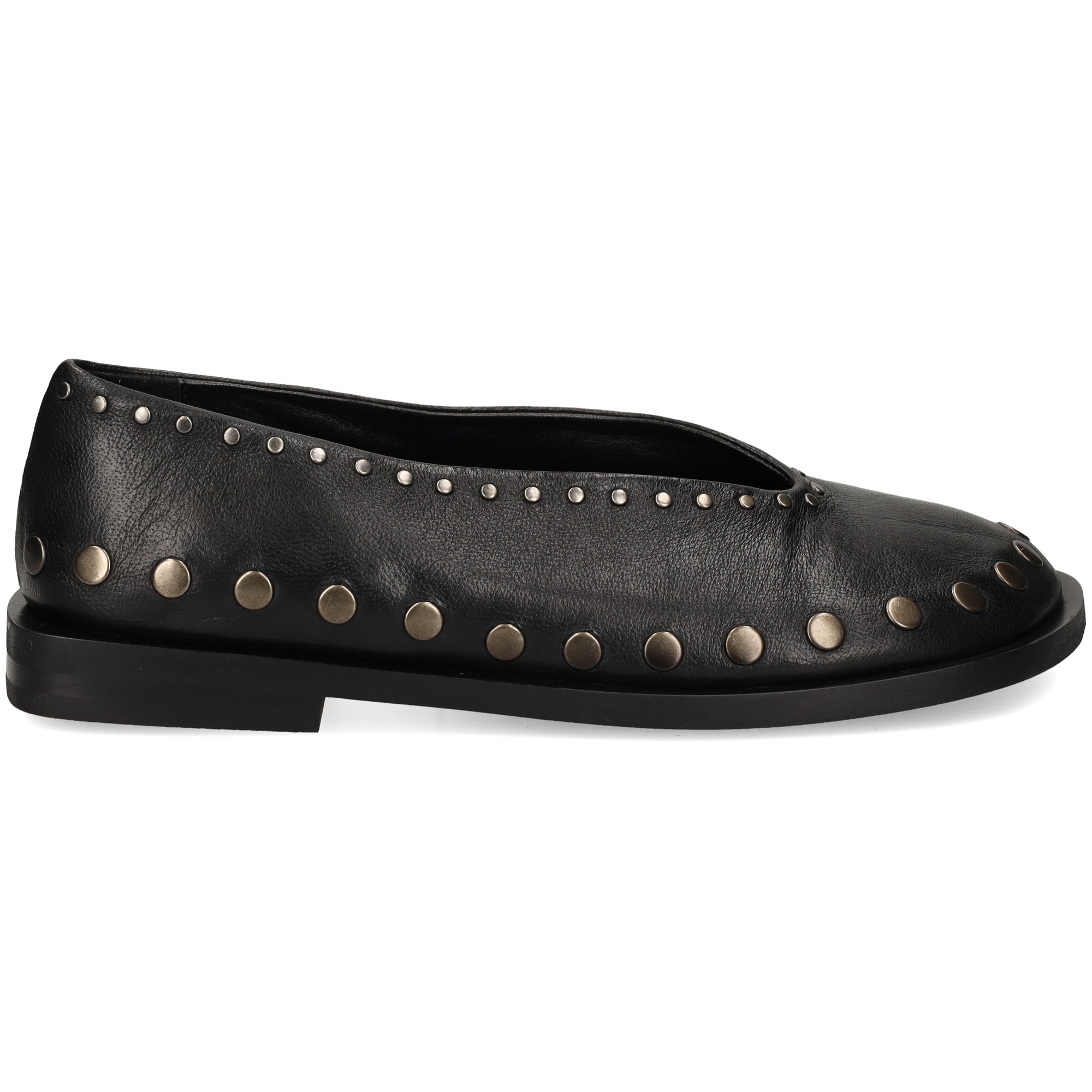 bailarina-tachuelas-piel-negro