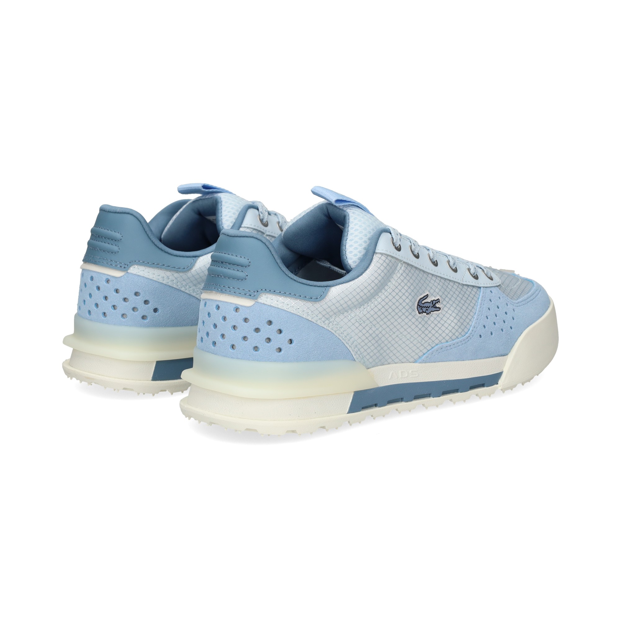 zapatilla-ante-perforado-celeste