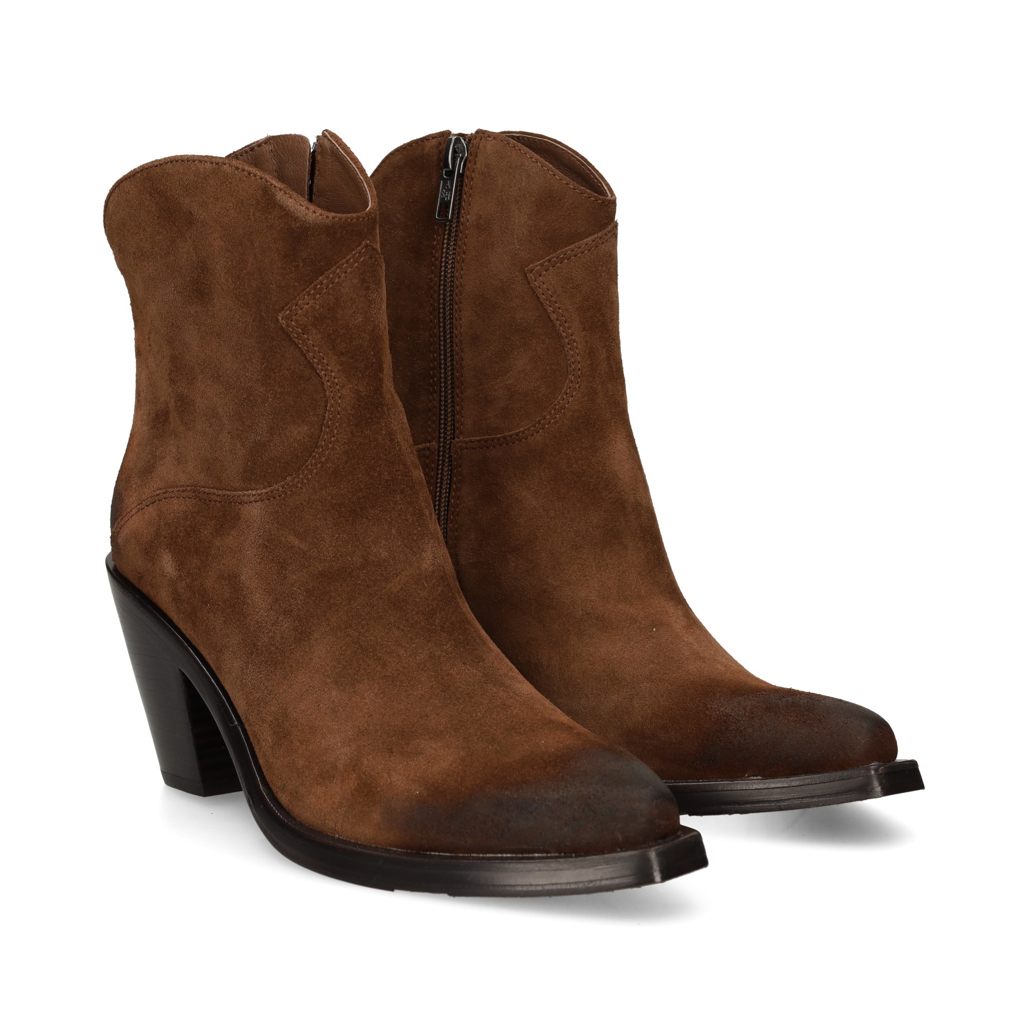 botin-cowboy-tacon-ante-cuero
