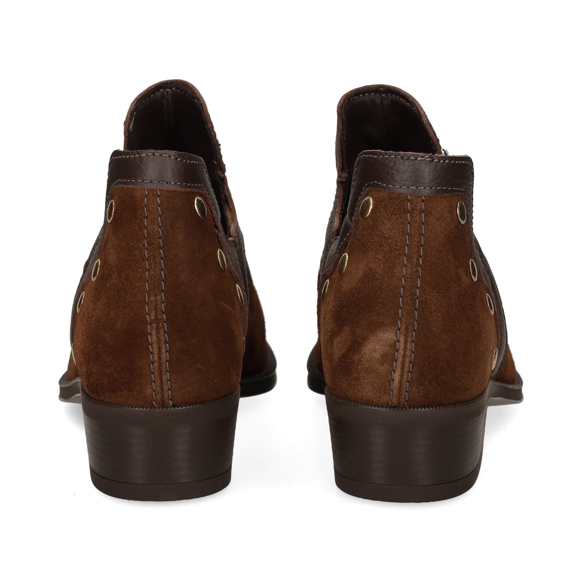 botin-tachas-serraje-nogal