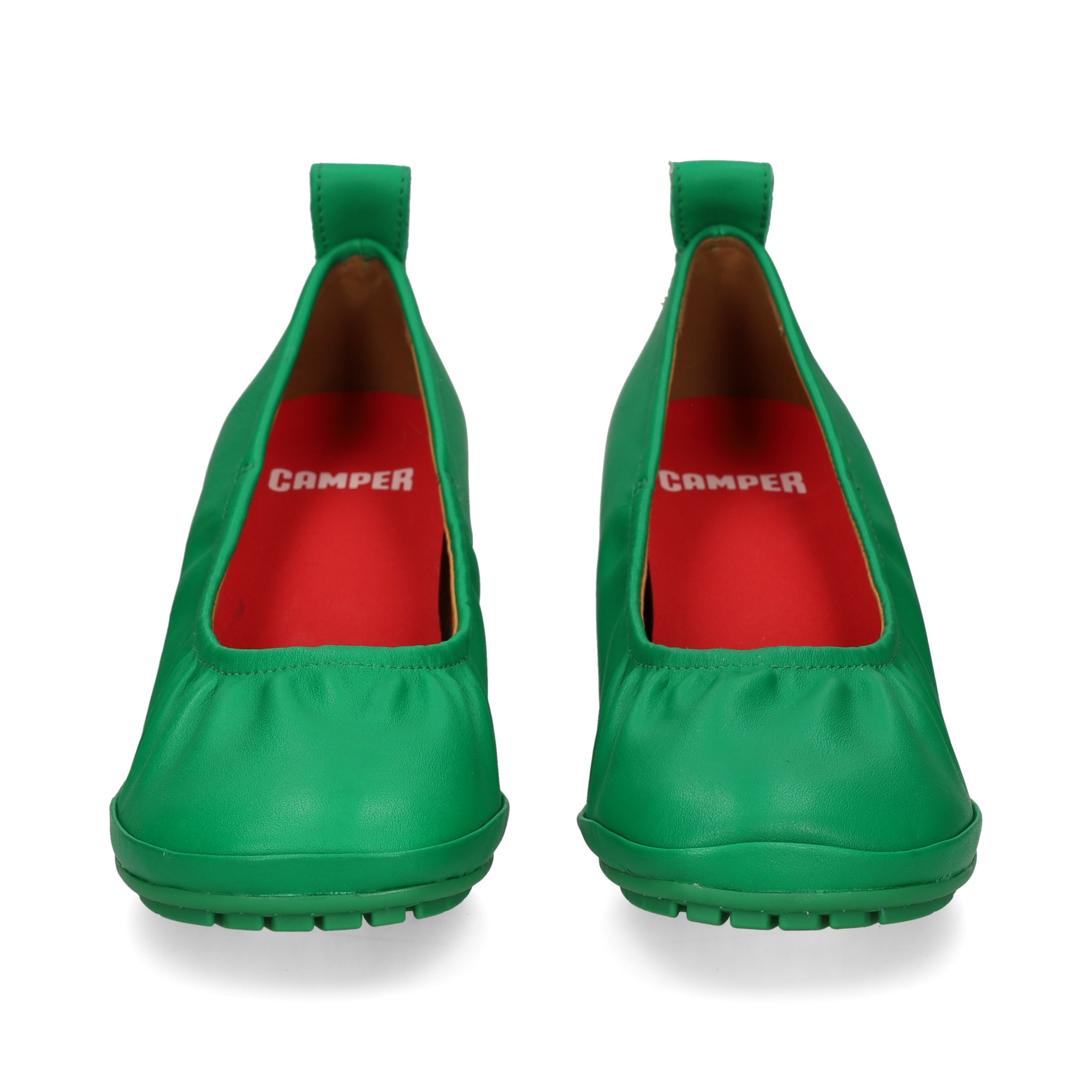 salon-plataforma-piel-verde