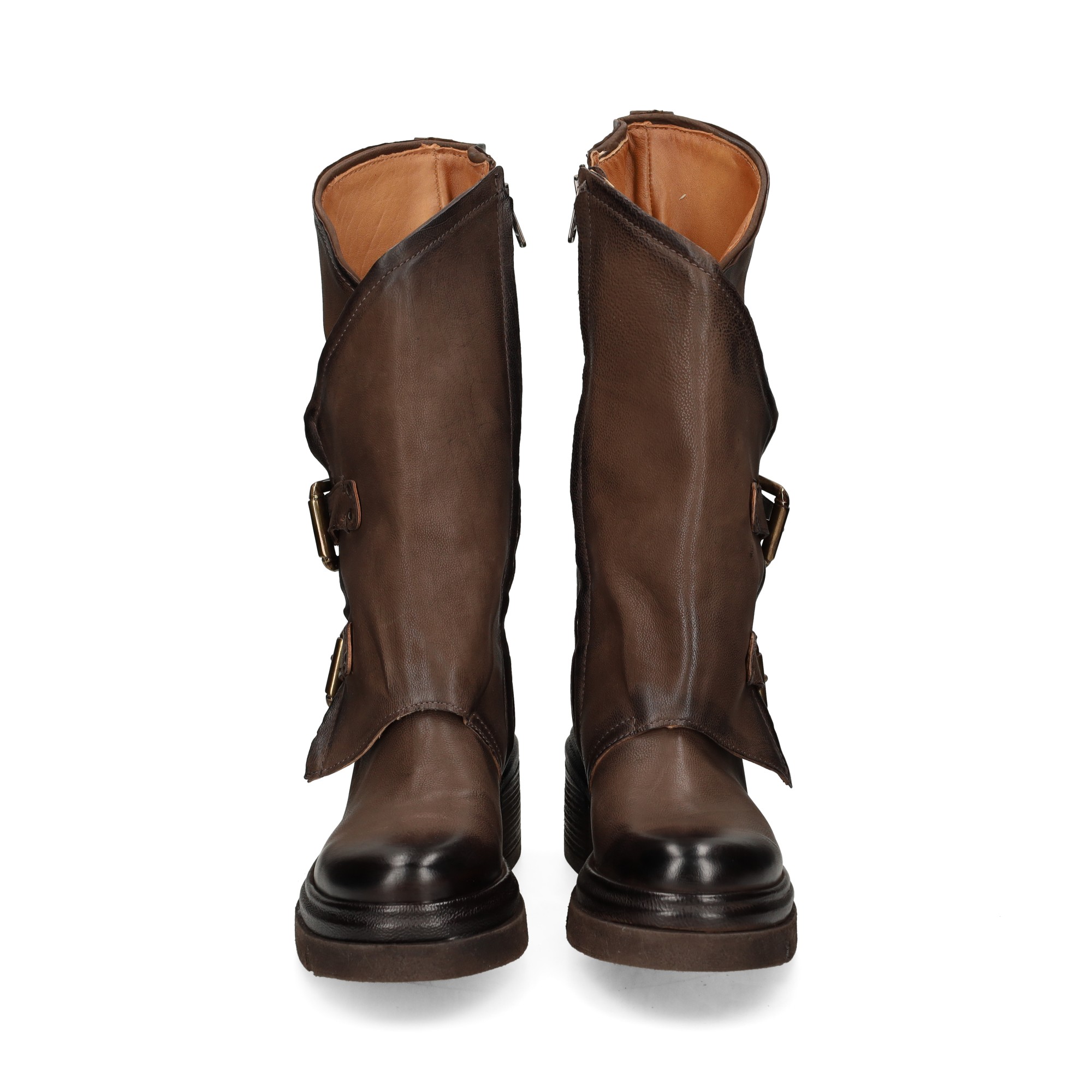 bota-hebillas-piel-moka