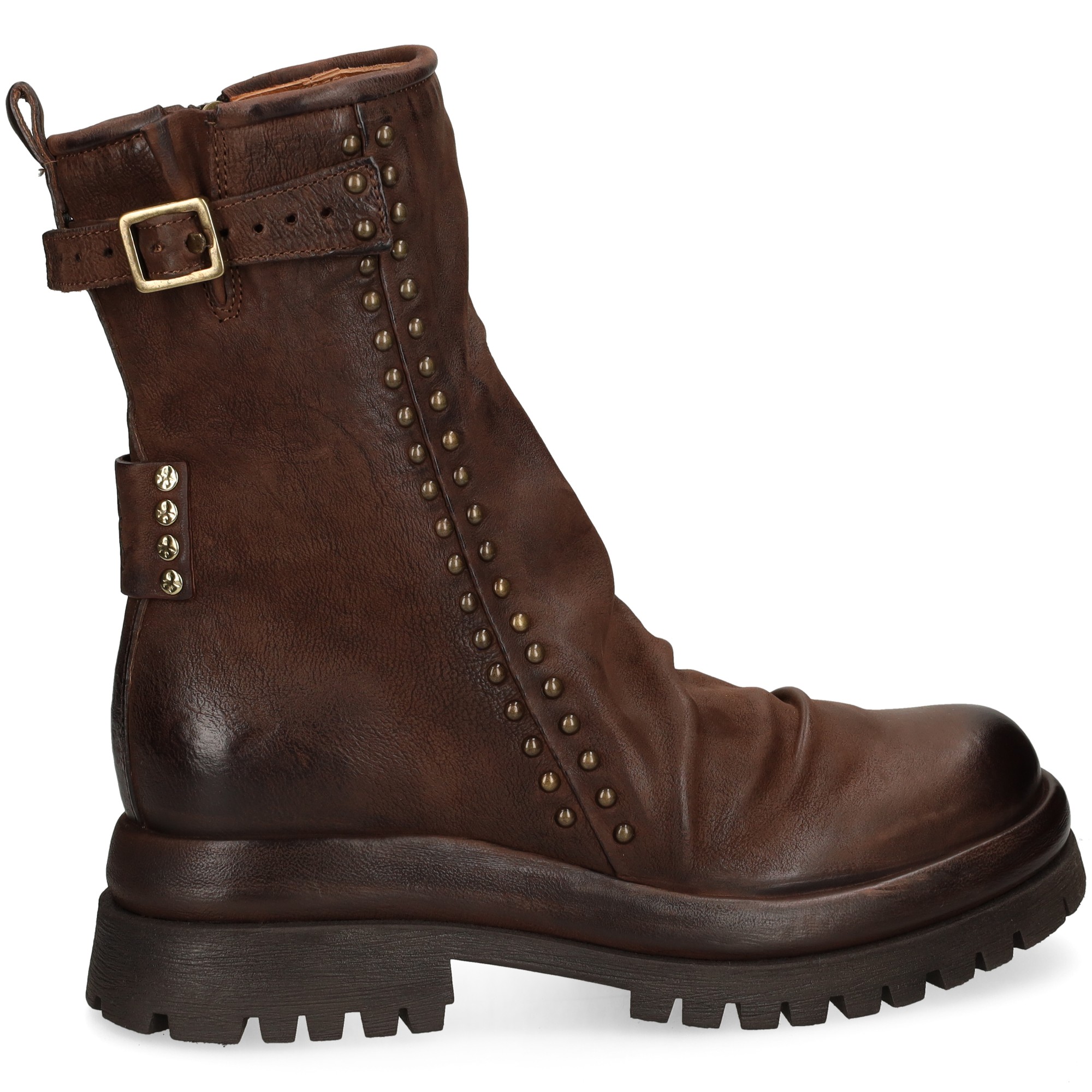 botin-tachas-cremallera-piel-moka