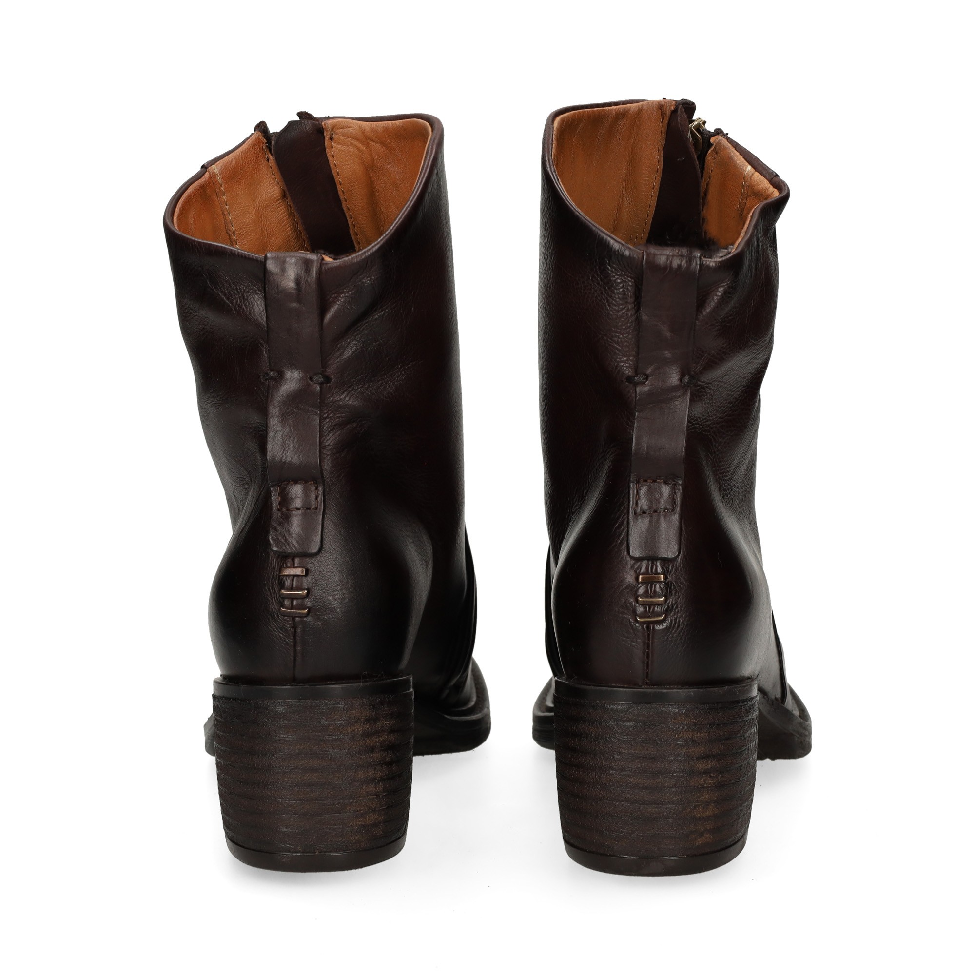 botin-tacon-cremallera-piel-moka