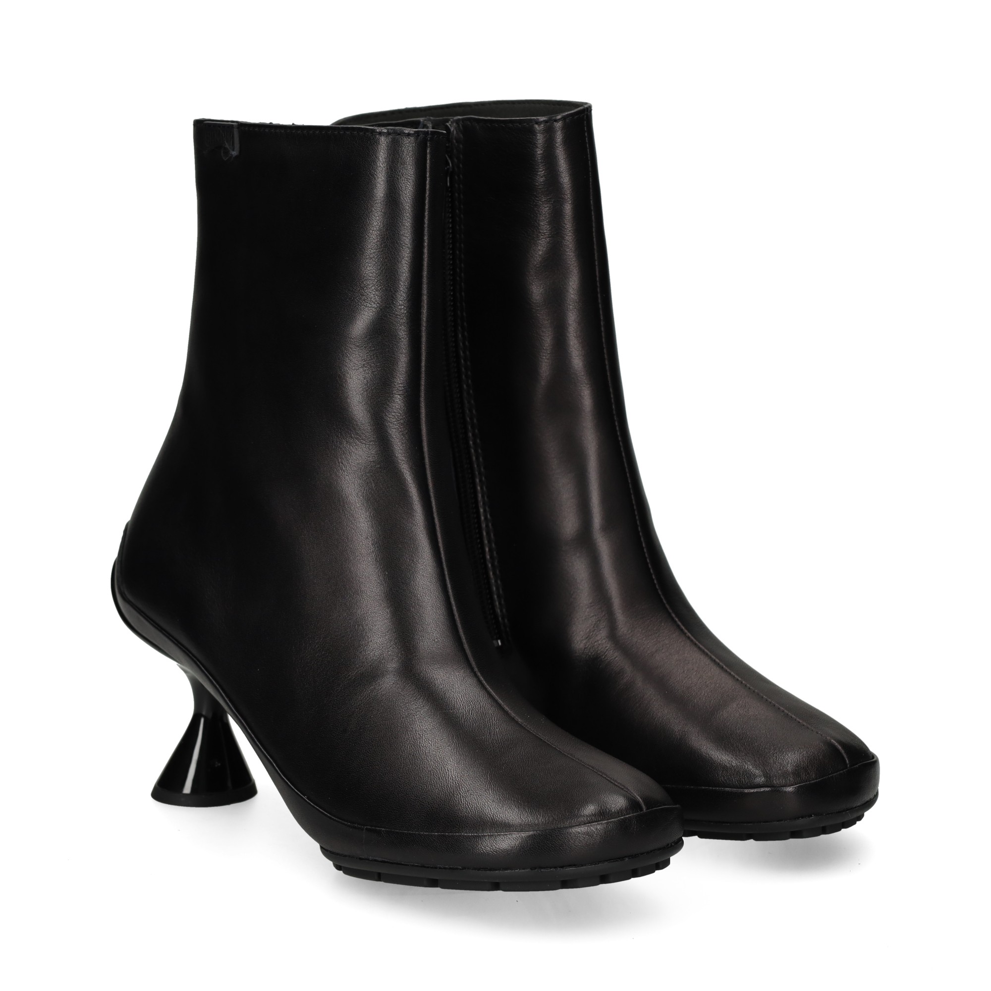 botin-plataforma-piel-negro