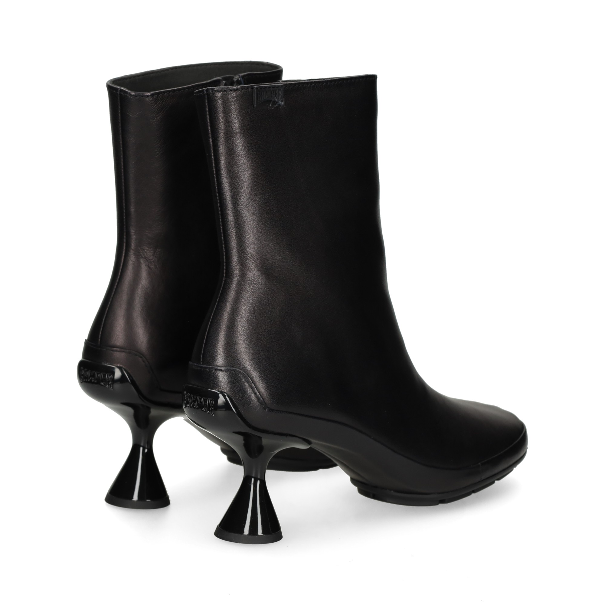 botin-plataforma-piel-negro