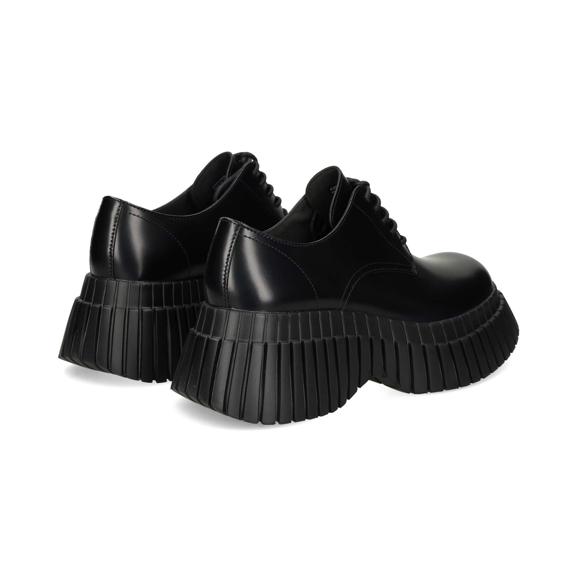 blucher-plataforma-piel-negro