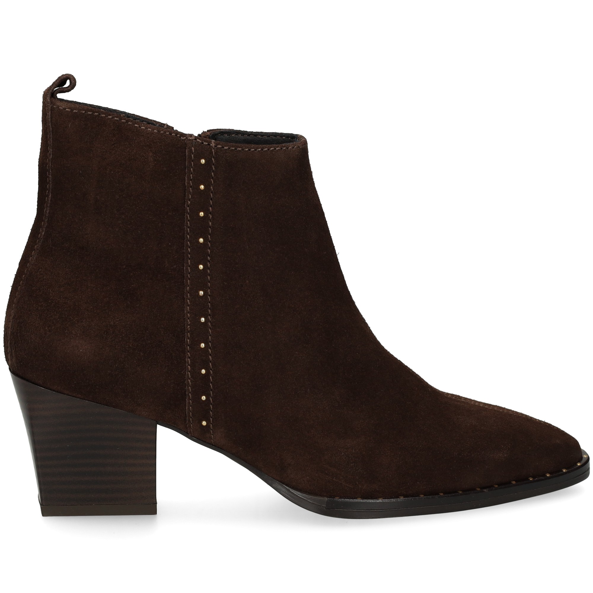 botin-tacon-detalle-tachas-chocolate
