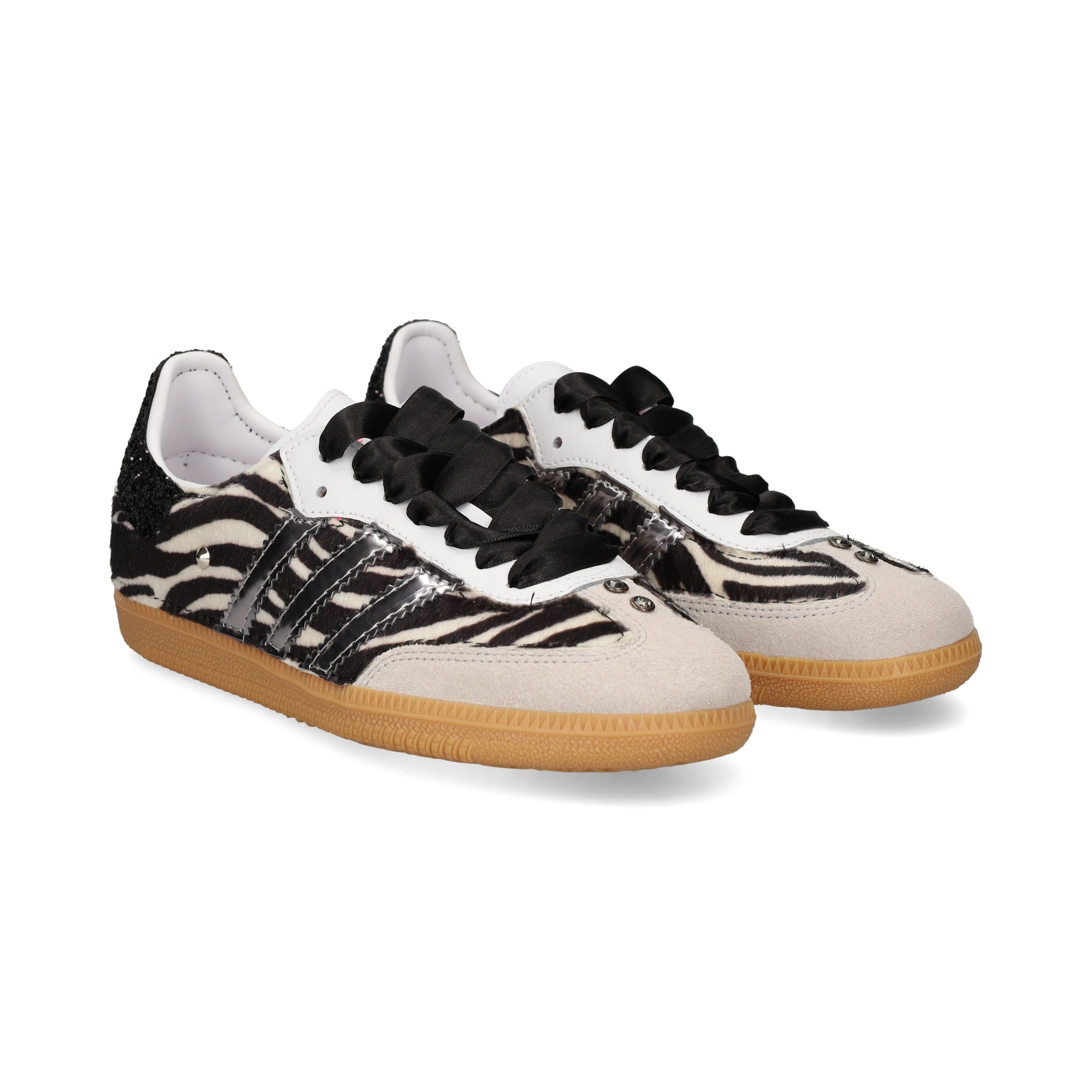 zapatilla-3-bandas-plata-pelo-zebra