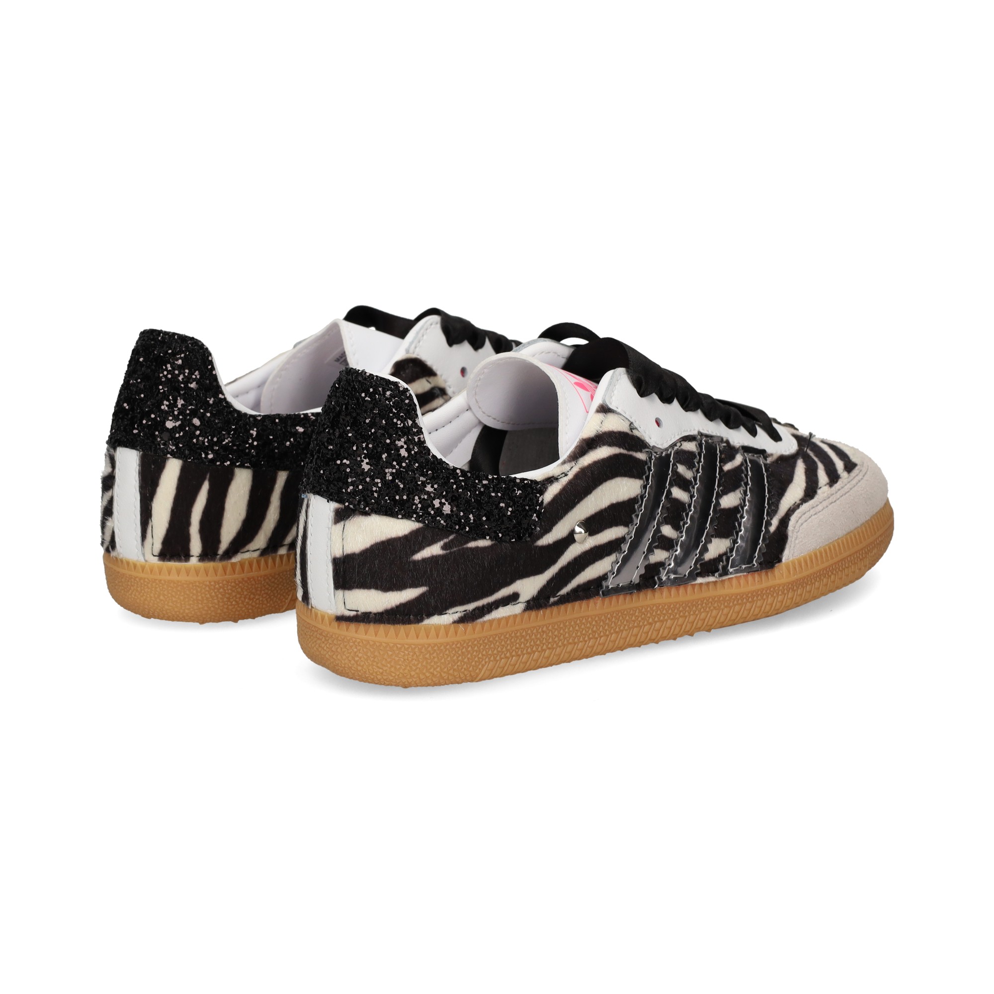 zapatilla-3-bandas-plata-pelo-zebra