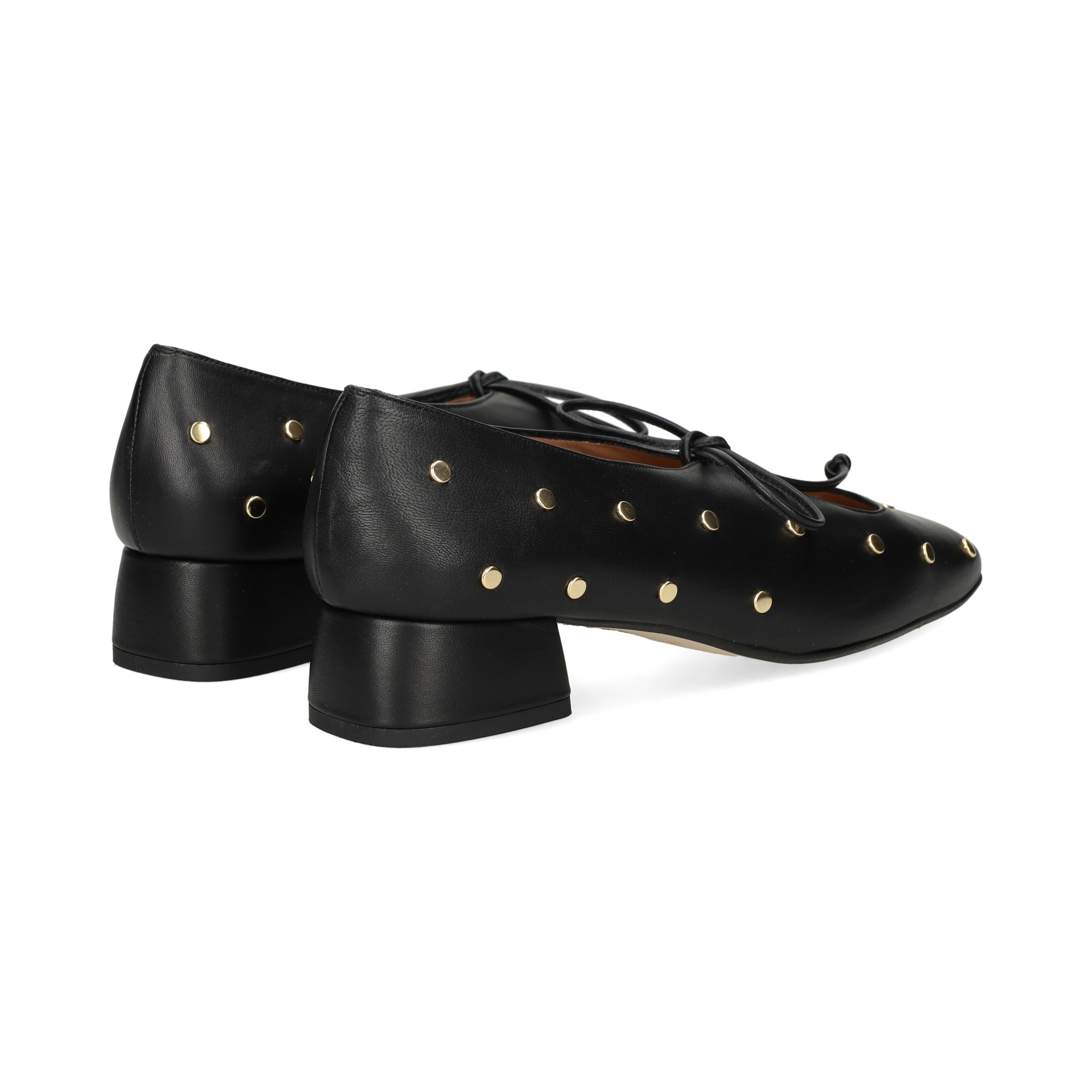 mercedes-tacon-lazo-stras-piel-negro