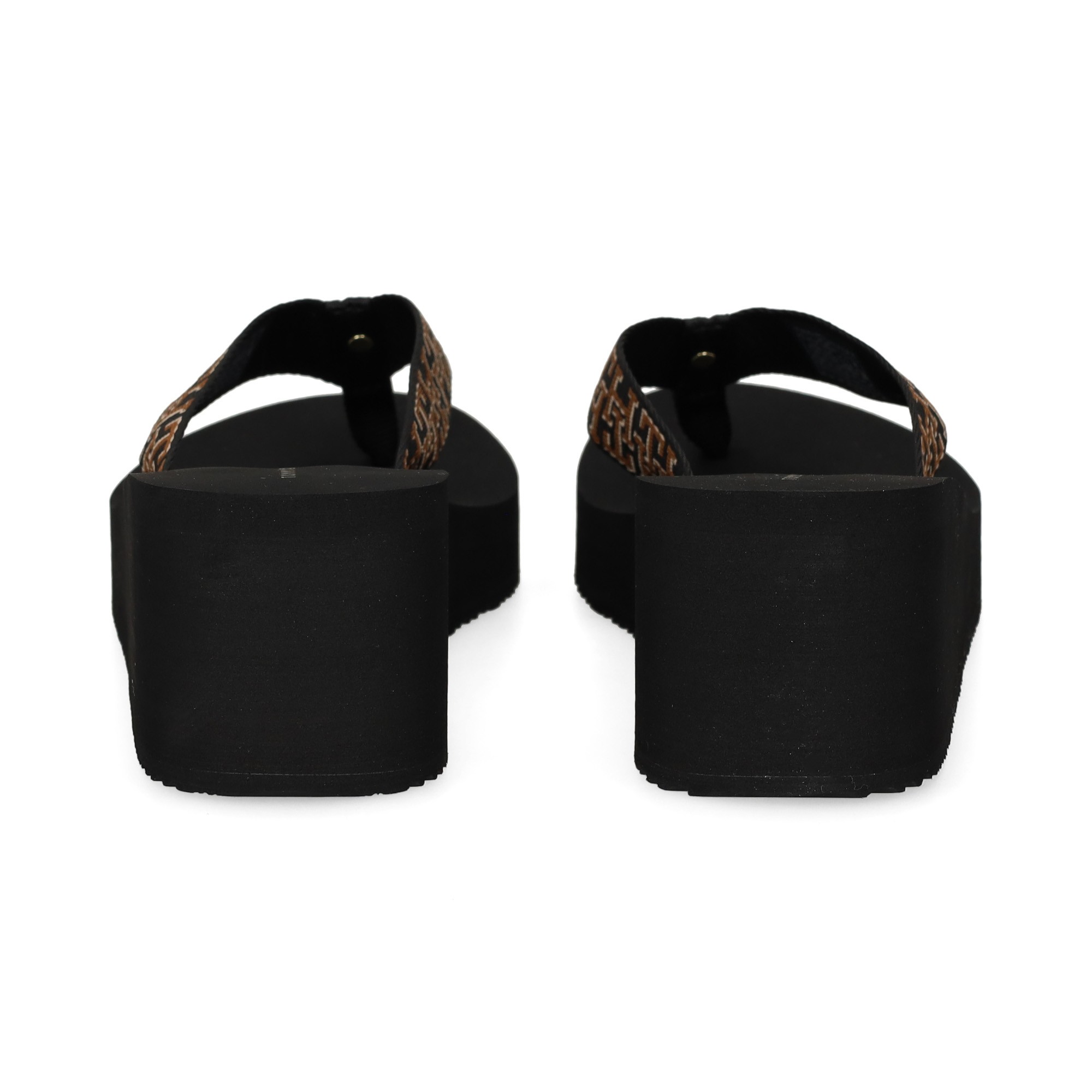 fitflop-cuna-tira-logo-negro