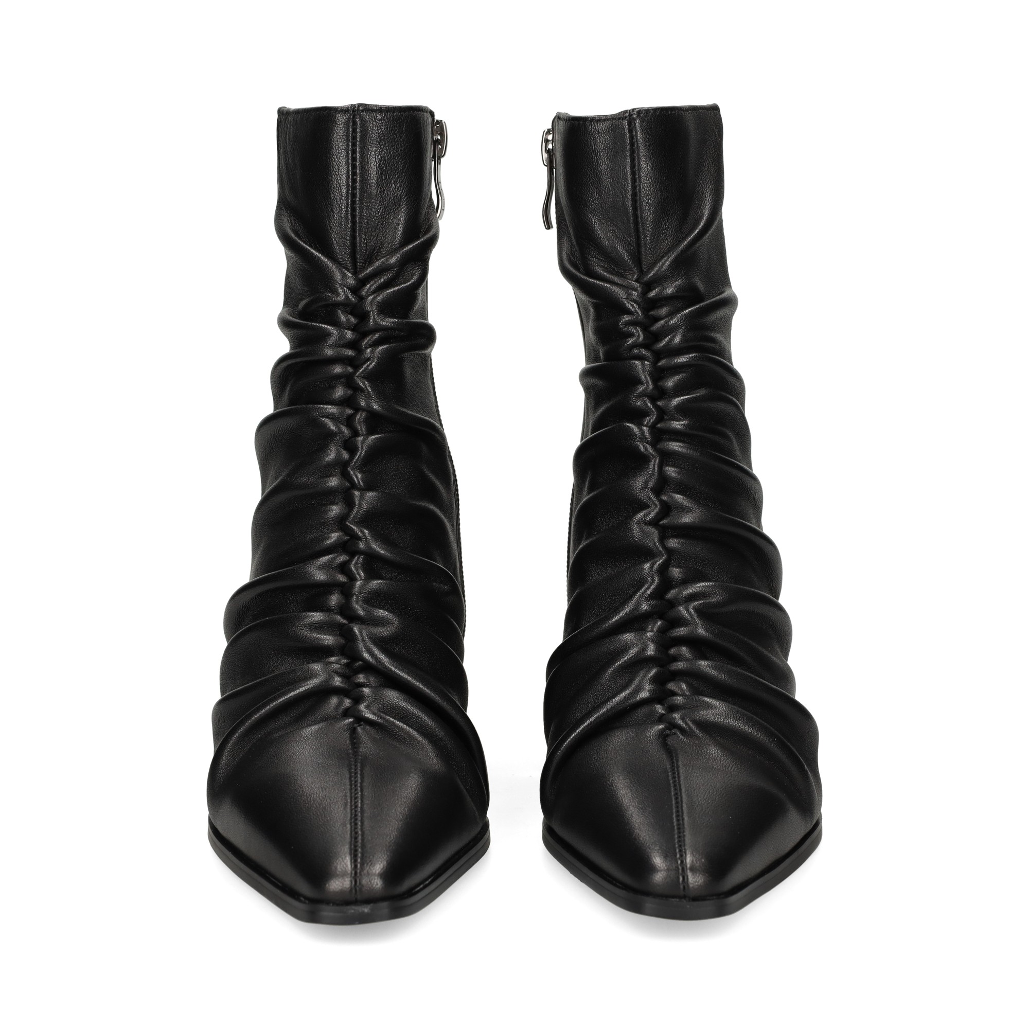 botin-pliegues-piel-negro