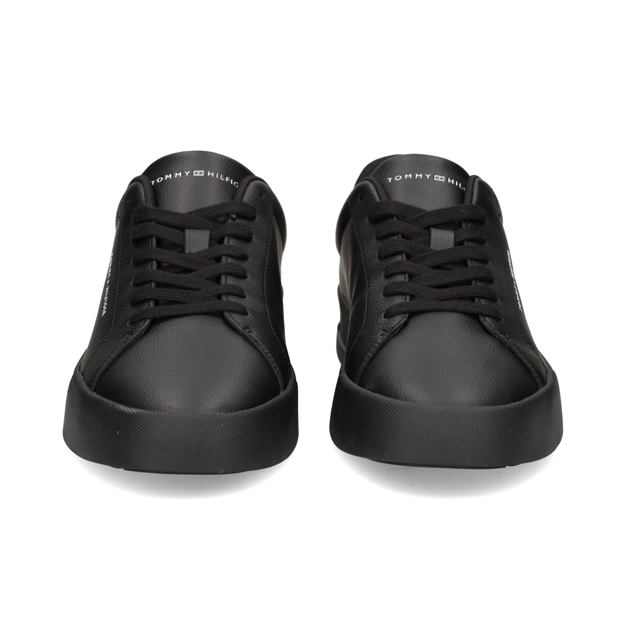 talon-ante-deportivo-piel-negro