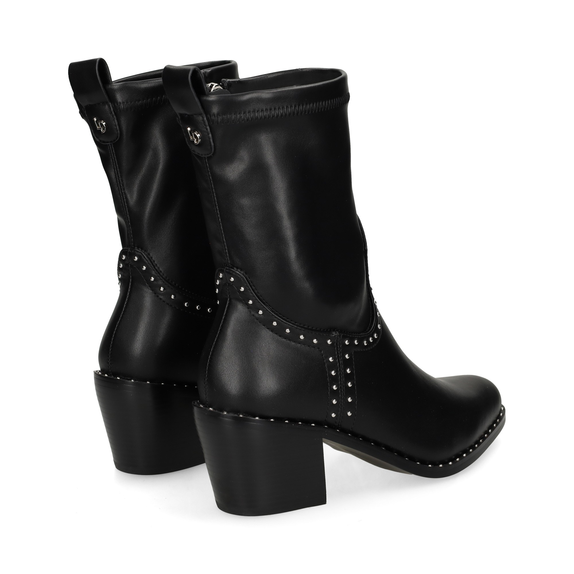 botin-tachuelas-napa-elastica-negro