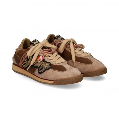deportivo-broche-tercipelo-beige