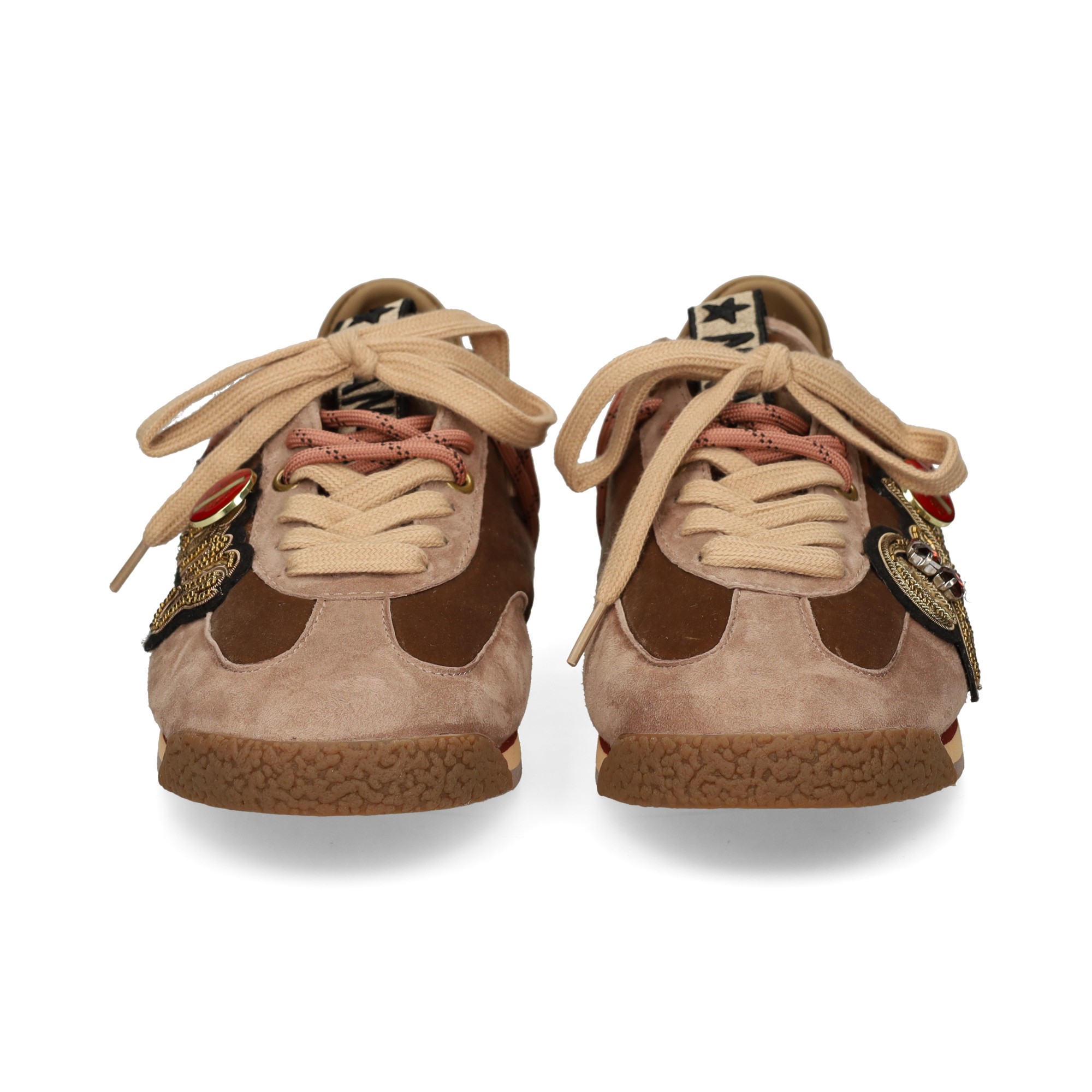 deportivo-broche-tercipelo-beige