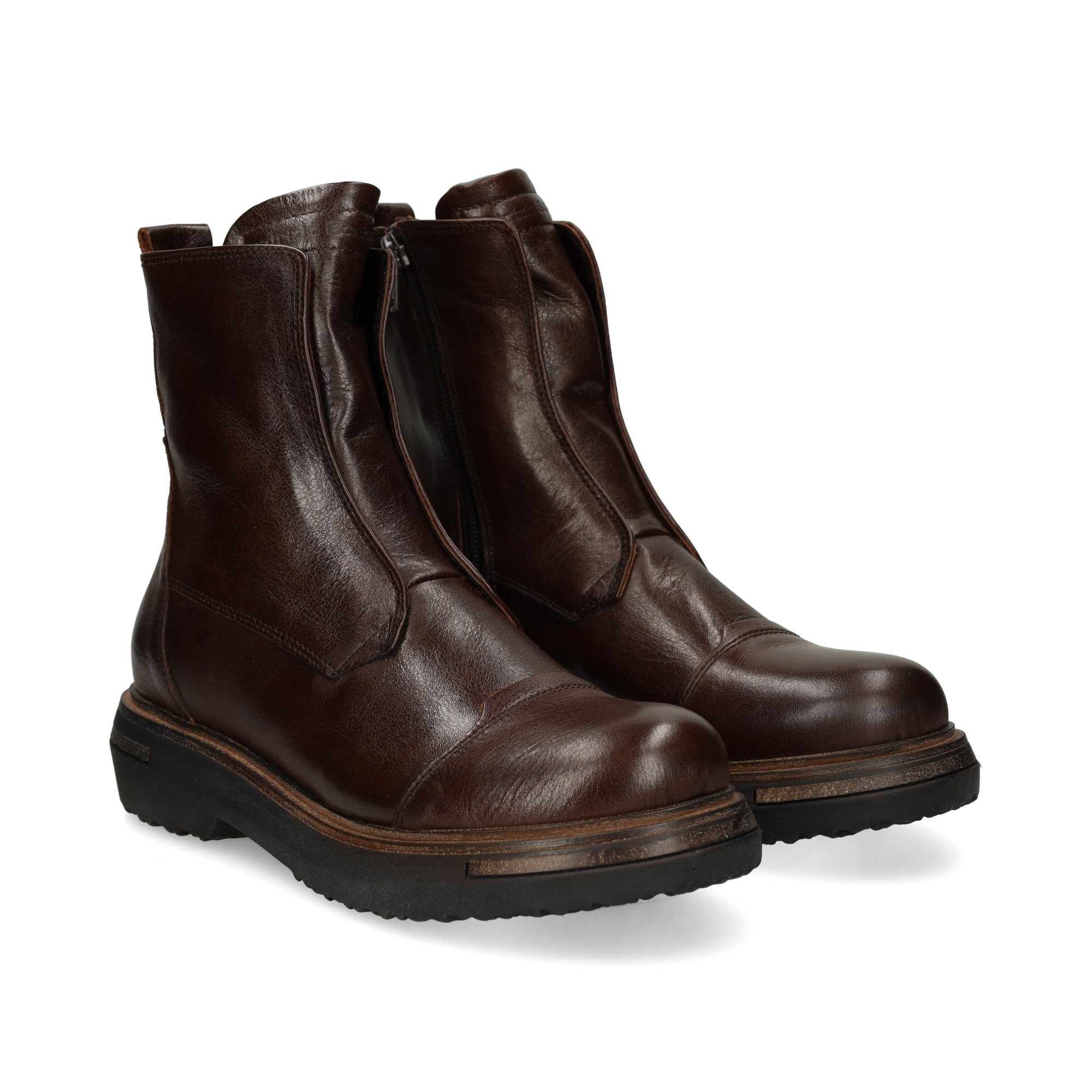 bota-sin-cordon-marron-negro