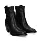 01 BLACK