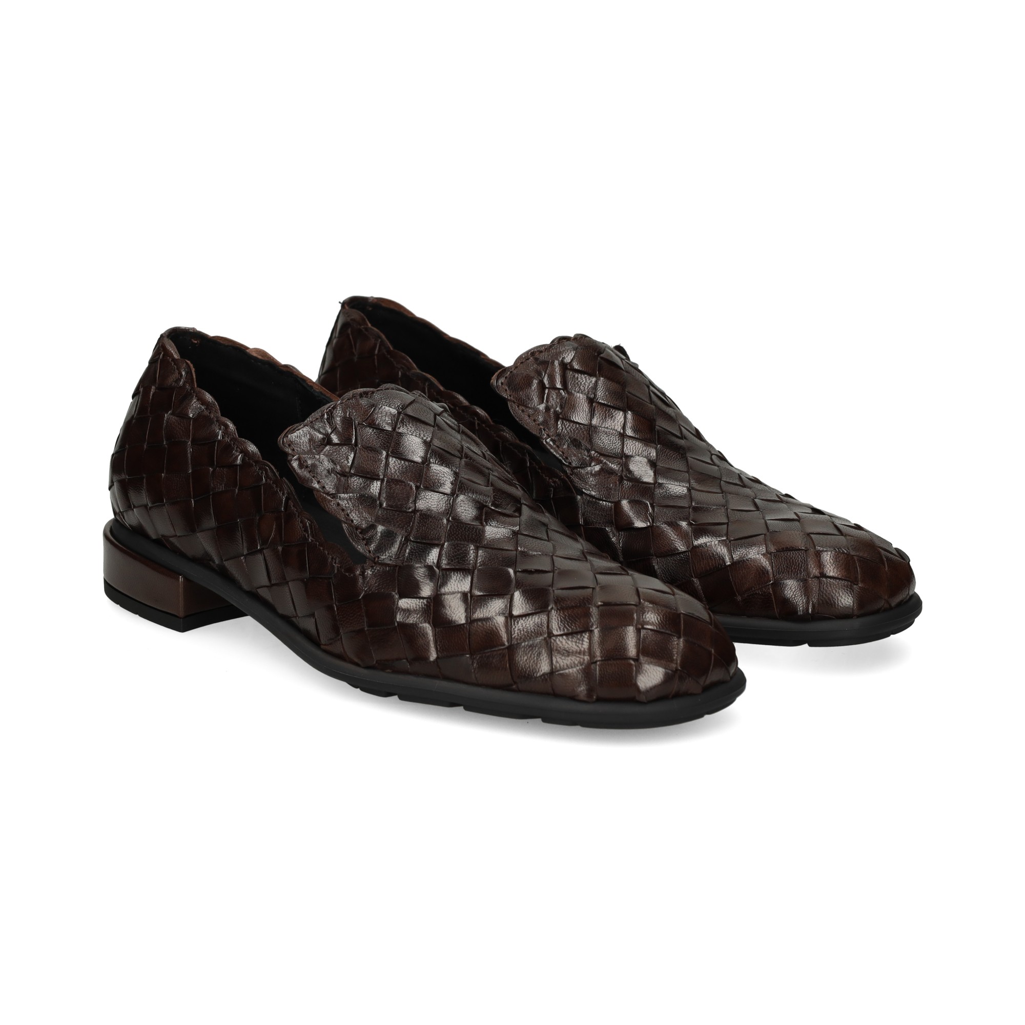 mocasin-trenzado-piel-moka