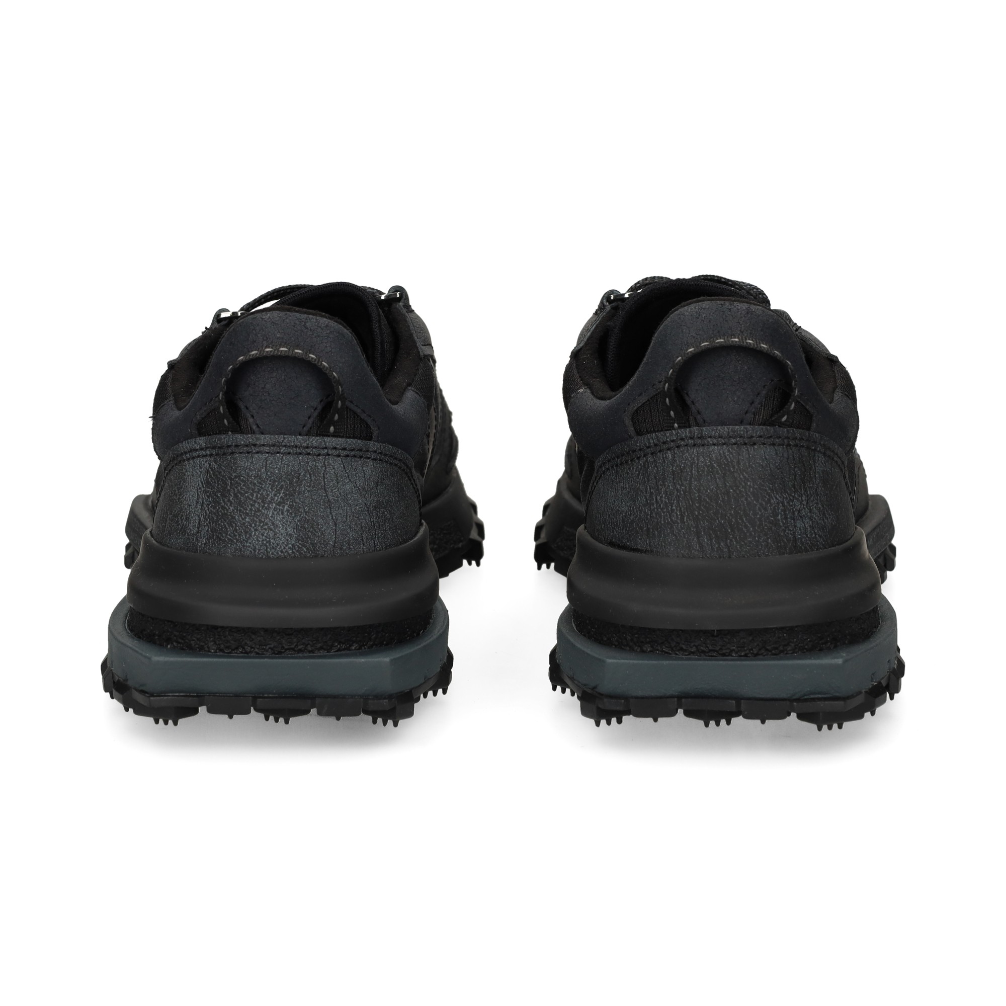 zapatilla-running-malla-piel-negro