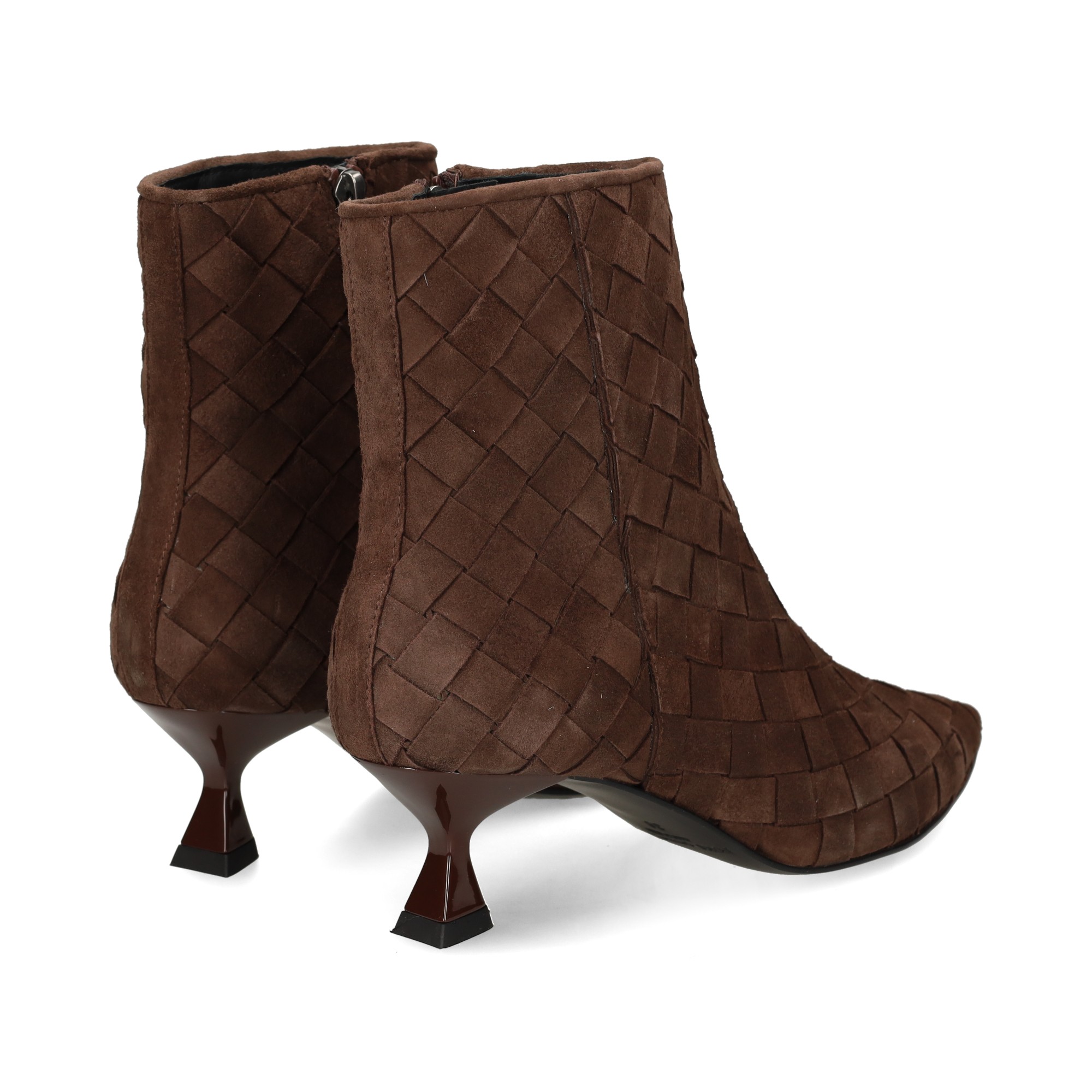 botin-tacon-trenzado-serraje-moka