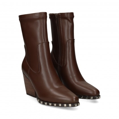 BOTIN TACHUELAS CONTORNO MOKA 0050 MARRON CLA