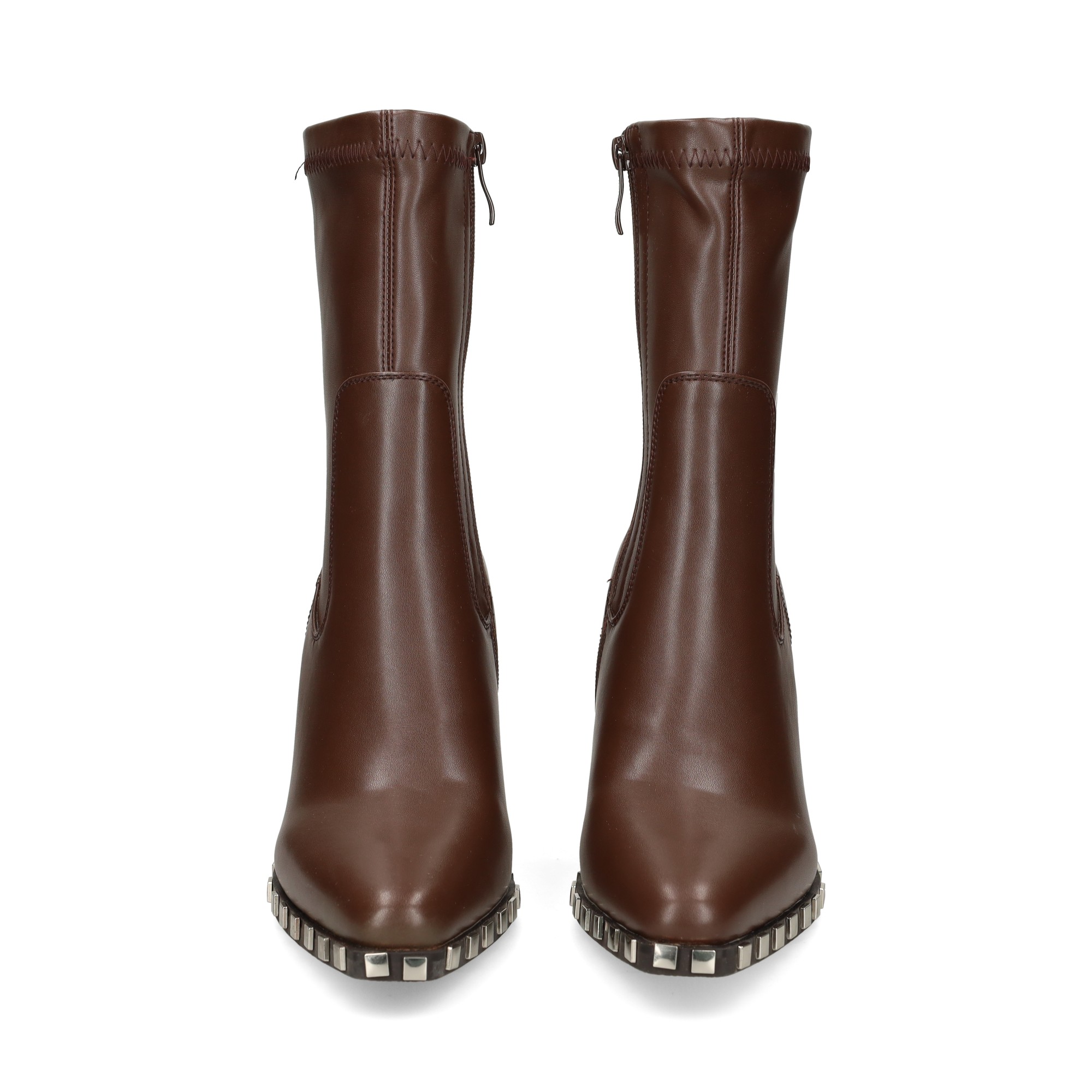 botin-tachuelas-contorno-moka