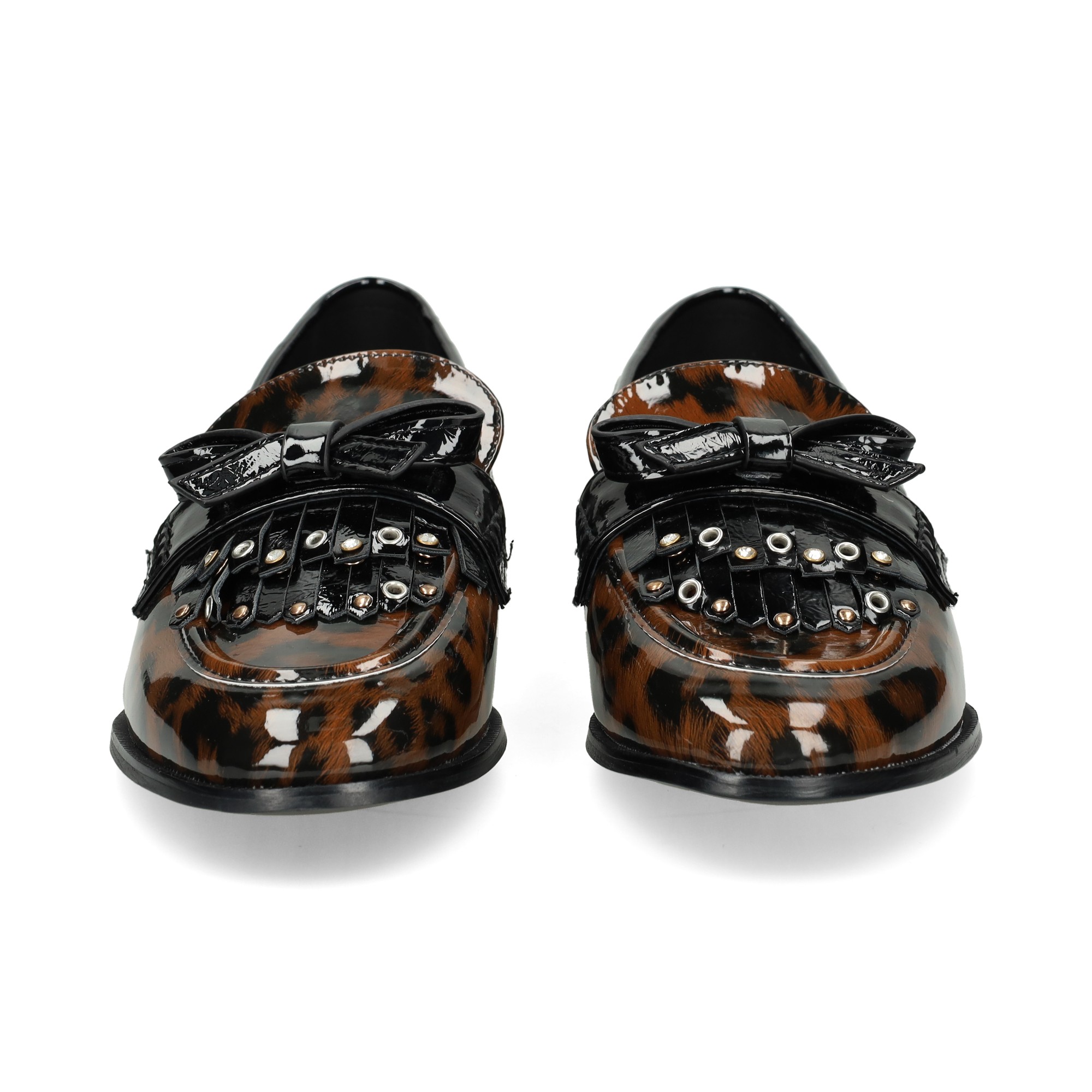 mocasin-charol-leopardo