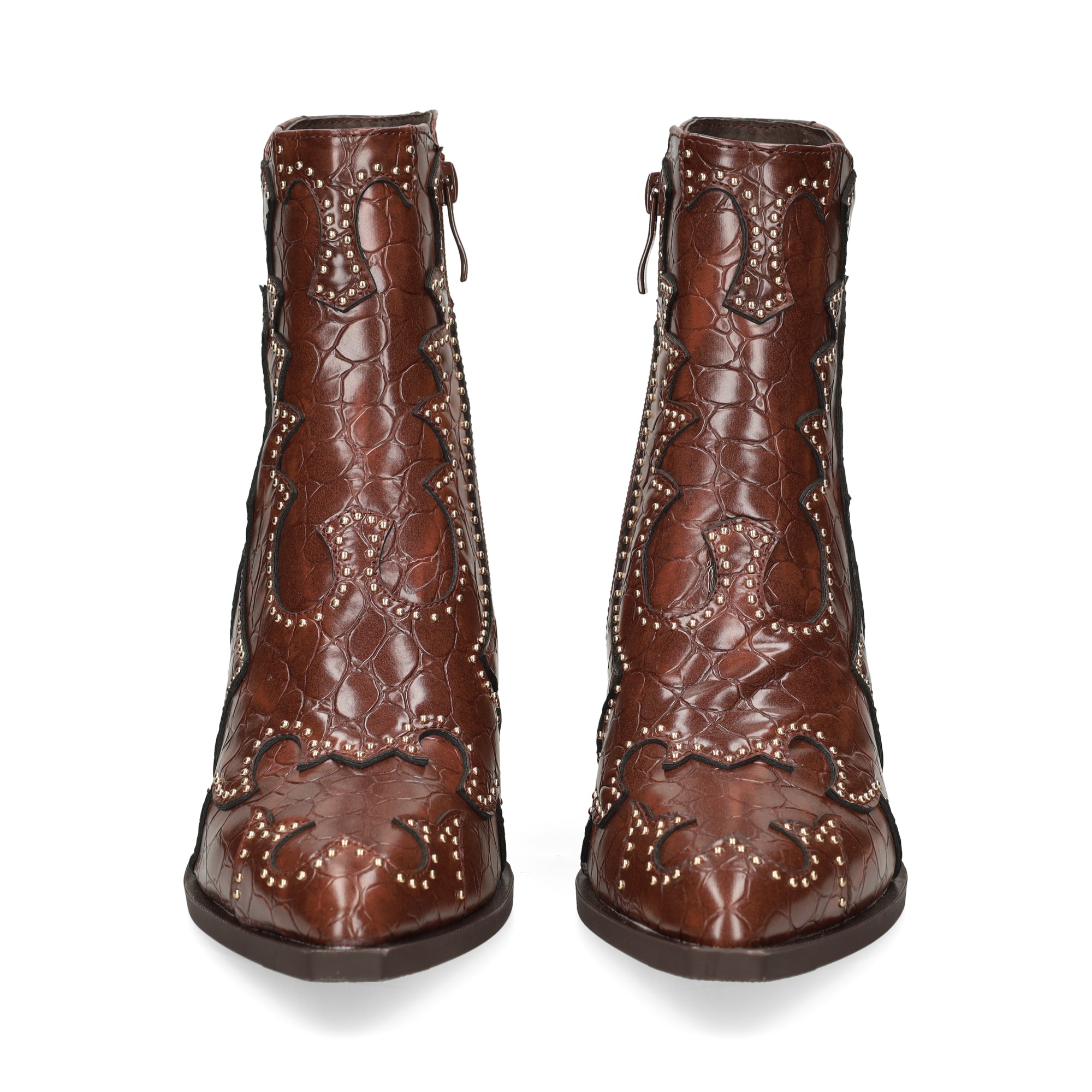 botin-cowboy-tachuelas-coco-cuero