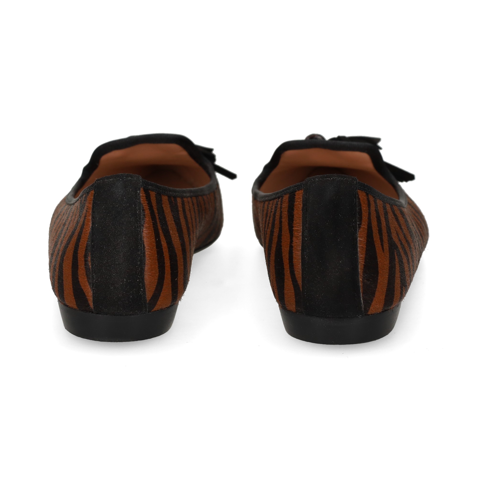 copete-pelo-cebra-marron-negro