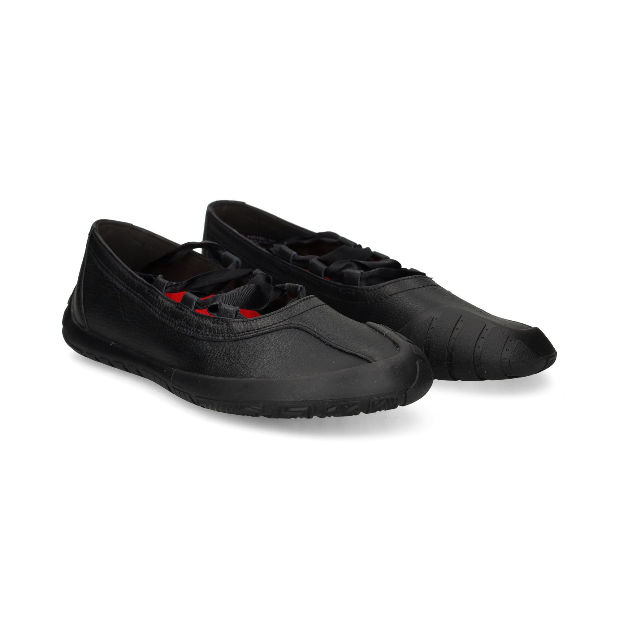 bailarina-acordonada-piel-negro