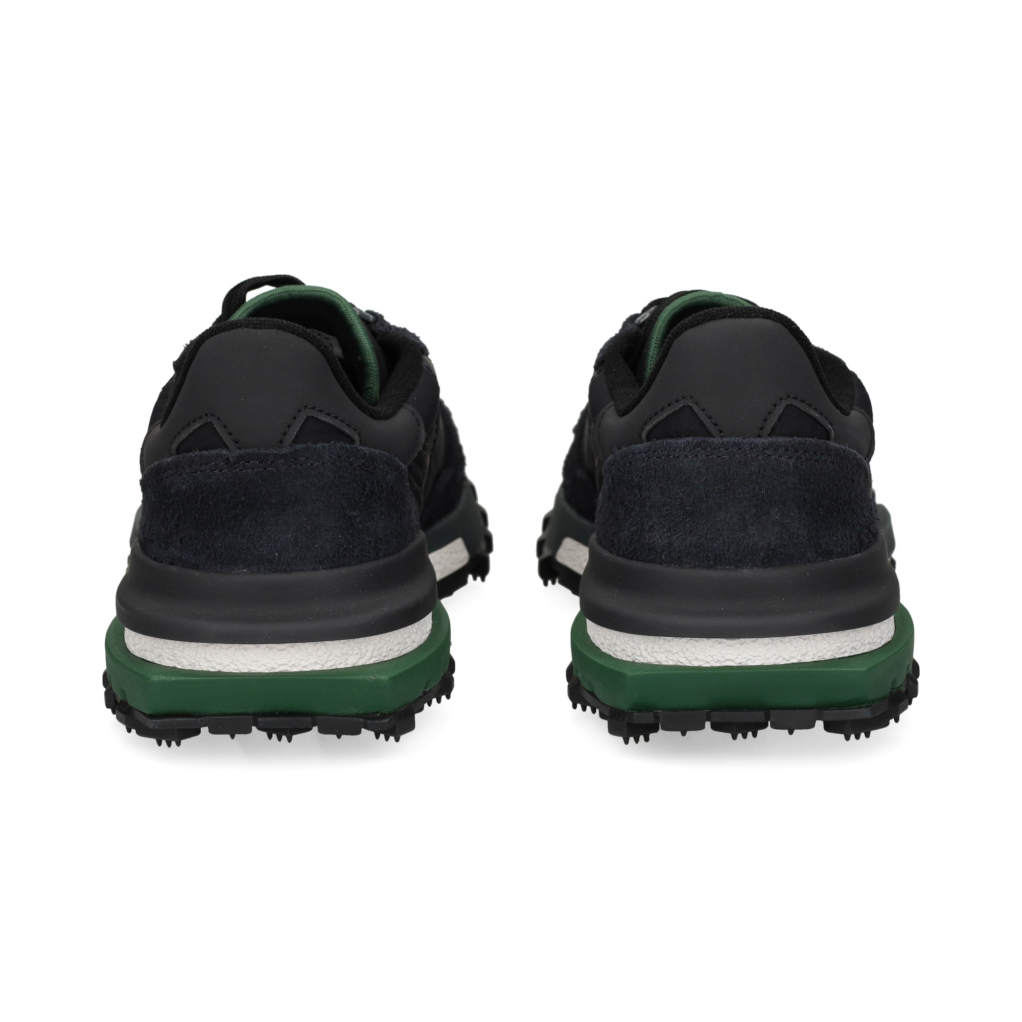 zapatilla-running-nailon-ante-negro